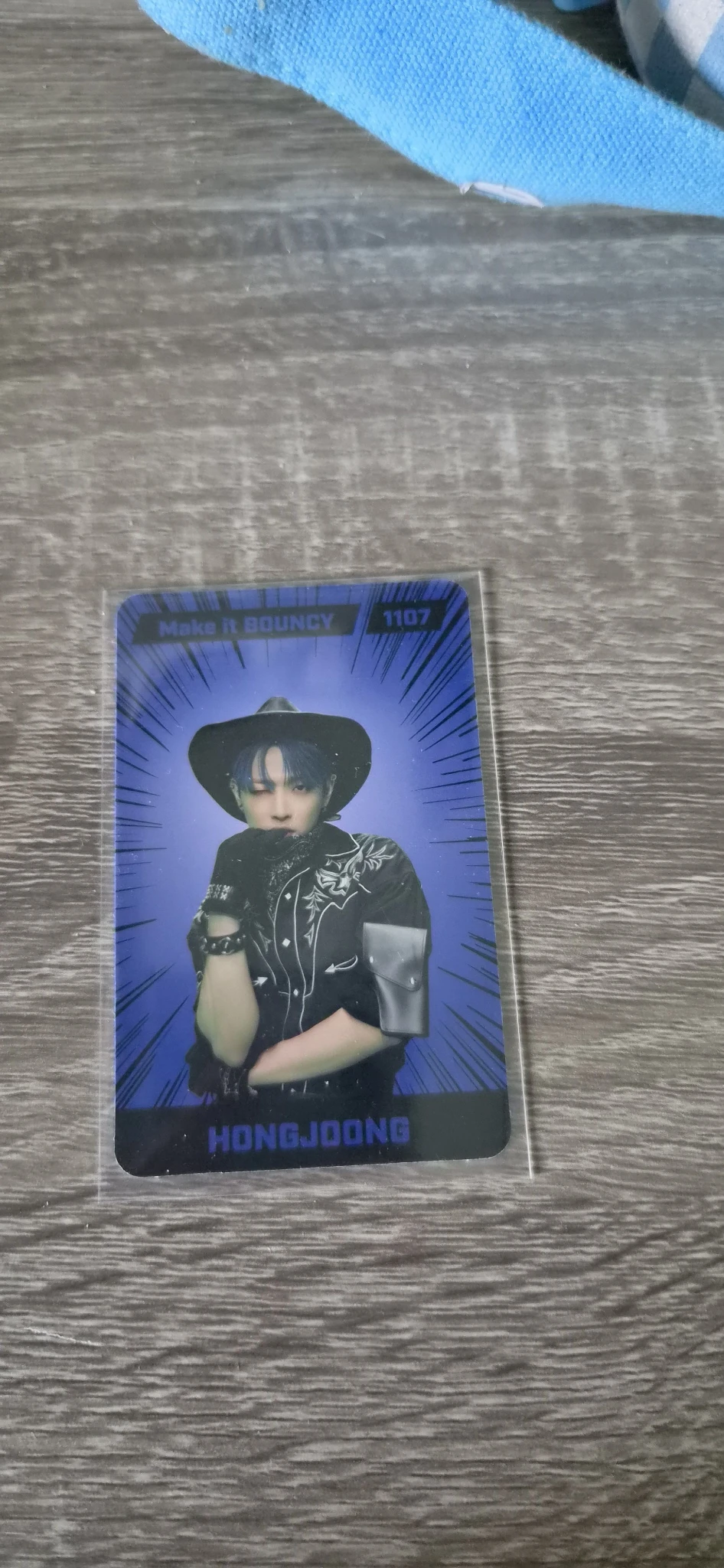 ATEEZ Hongjoong ATEEZ - Hongjoong - THE WORLD EP.2 : OUTLAW Album album photocard listing photo 2