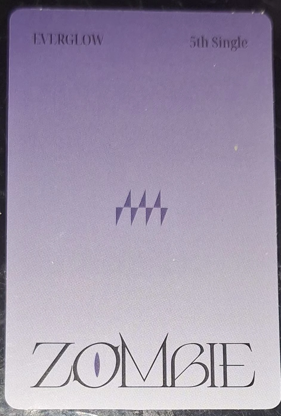EVERGLOW Aisha EVERGLOW - Aisha - ZOMBIE Album album photocard listing photo 2