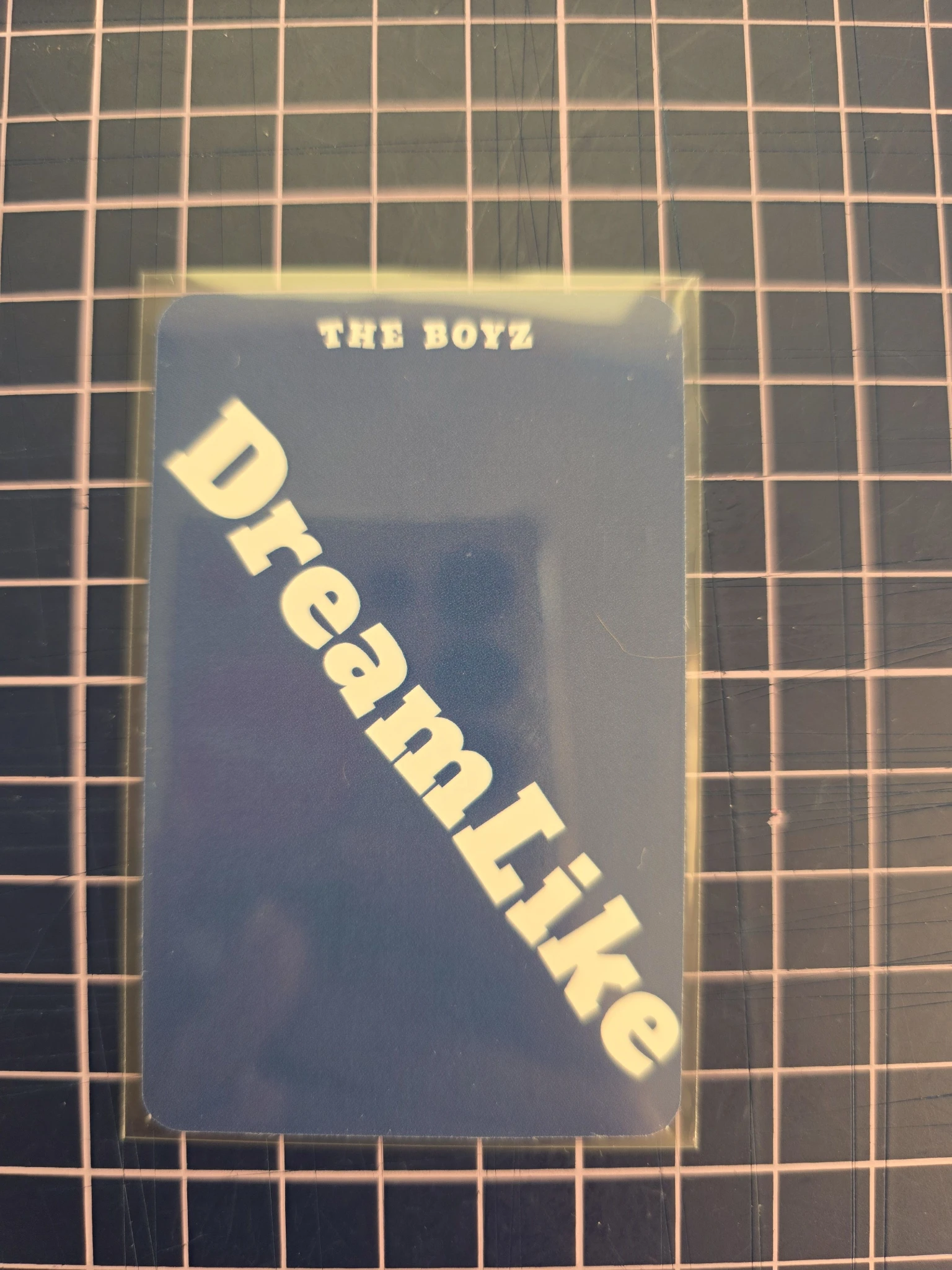 THE BOYZ Q THE BOYZ - Q - Dreamlike Album platform version album photocard non-random dreamlike version listing photo 2