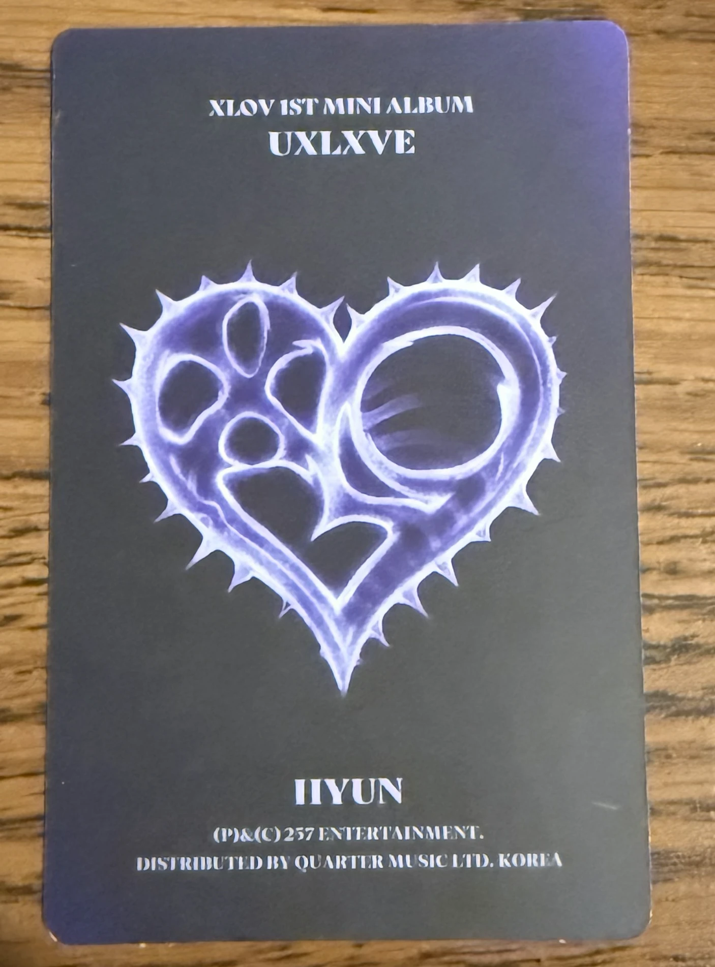XLOV Hyun XLOV - Hyun - Uxlxve Album album photocard O version listing photo 2