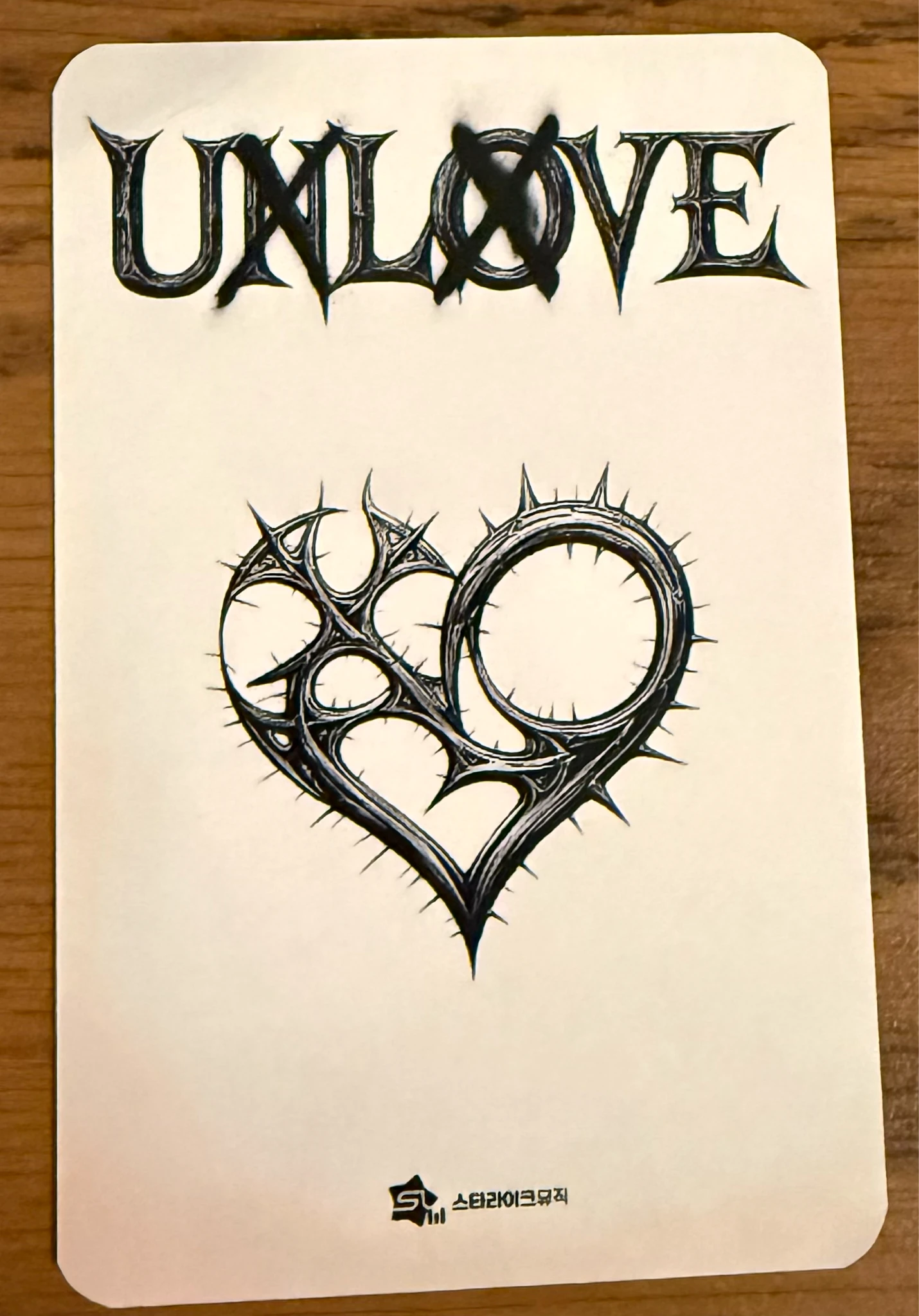 XLOV Haru XLOV - Haru - UXLXVE Album starlike music video call listing photo 2
