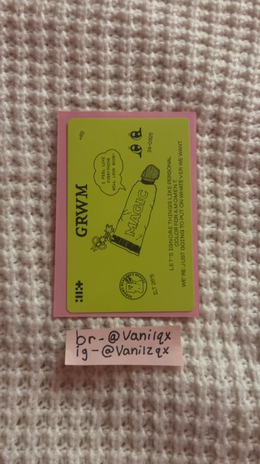 ILLIT Yunah ILLIT - Yunah - MAMIHLAPINATAPAI Album GRWM version A version album photocard listing photo 2