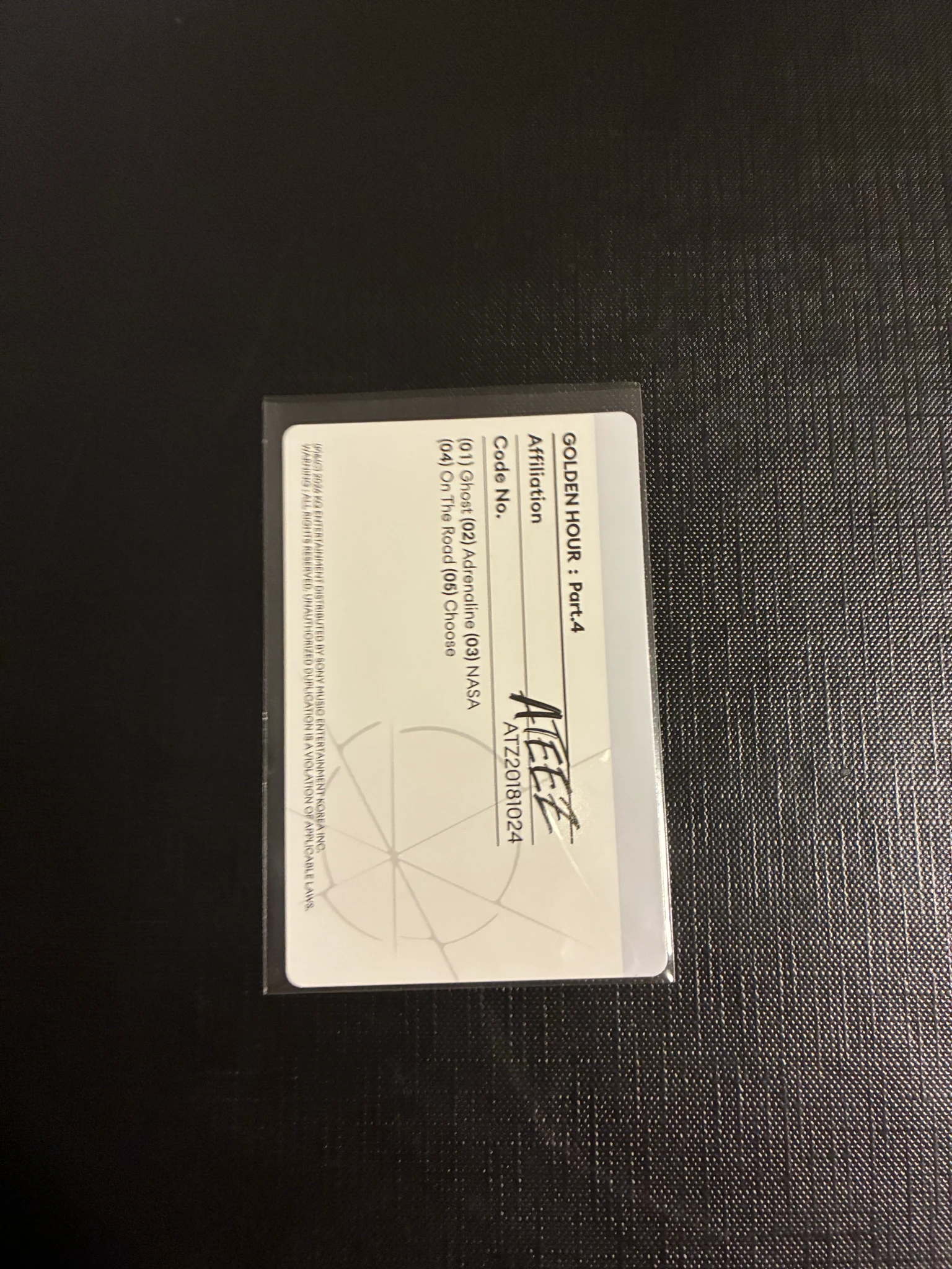 ATEEZ Hongjoong ATEEZ - Hongjoong - Golden Hour : Part.4 Album Z version album photocard listing photo 2