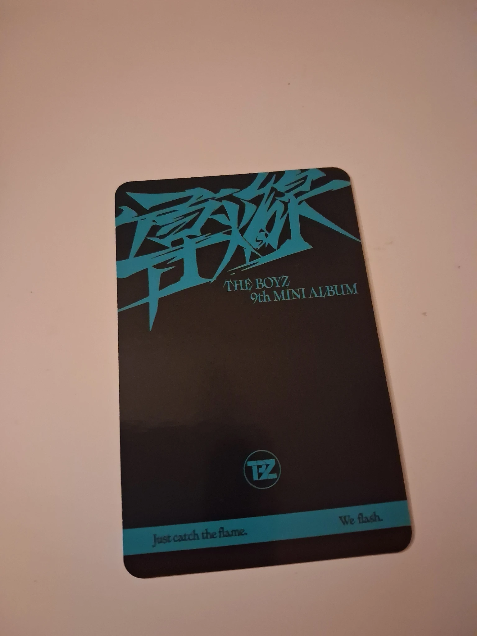 THE BOYZ Hyunjae THE BOYZ - Hyunjae - Trigger Album album photocard platform version flash version non-random listing photo 2