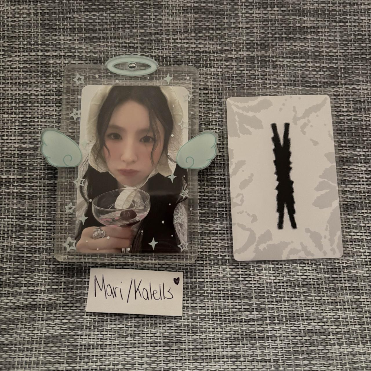LE SSERAFIM Sakura LE SSERAFIM - Sakura - EASY Album album photocard compact version iconic pink version listing photo 2