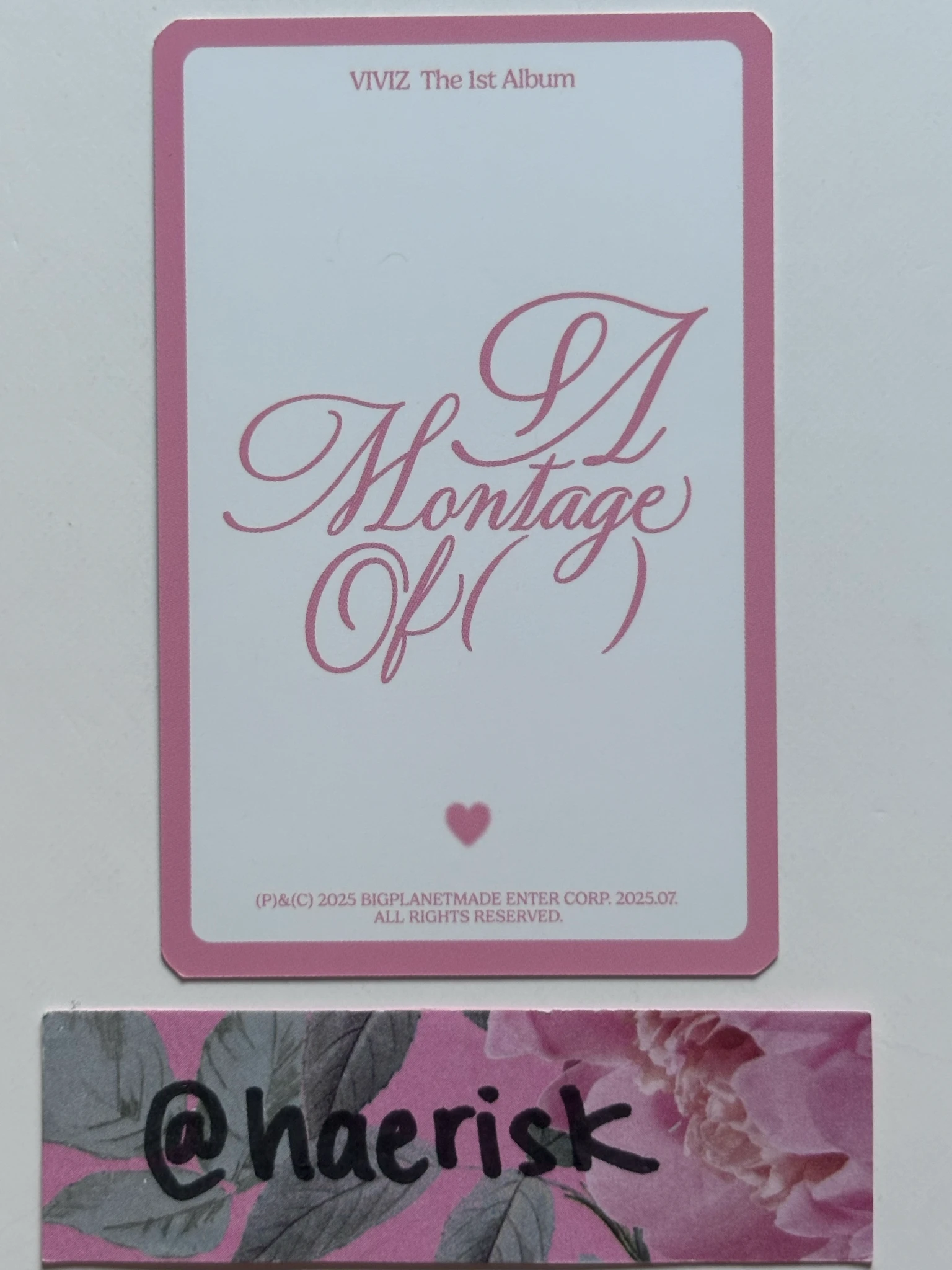 VIVIZ SinB VIVIZ - SinB - A Montage of ( ) Album album photocard qr version listing photo 2