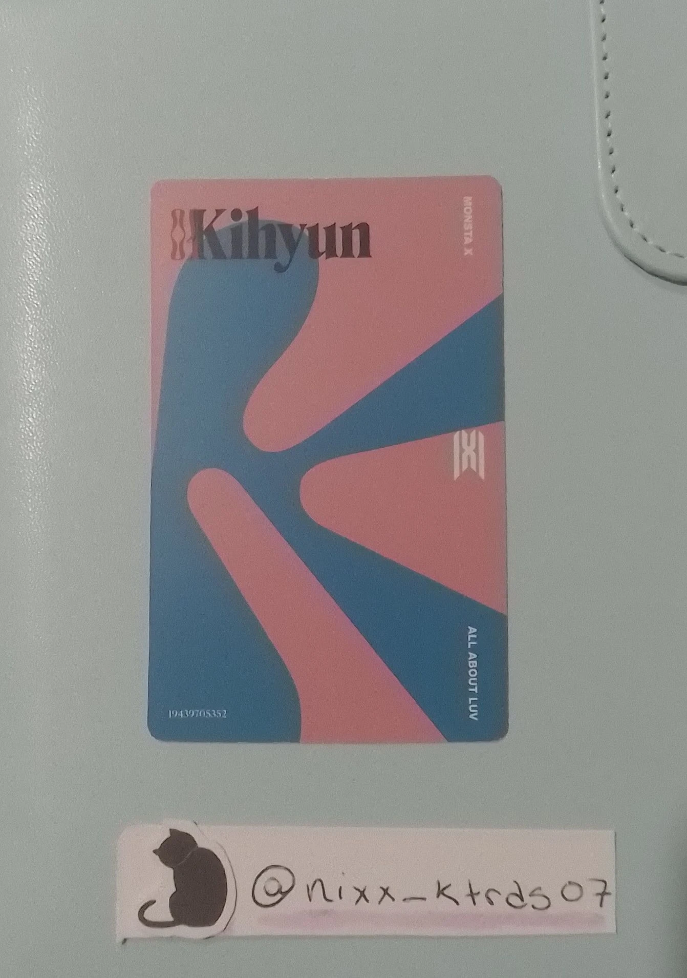 MONSTA X Kihyun MONSTA X - Kihyun - All About Luv Album album photocard deluxe version english album listing photo 2