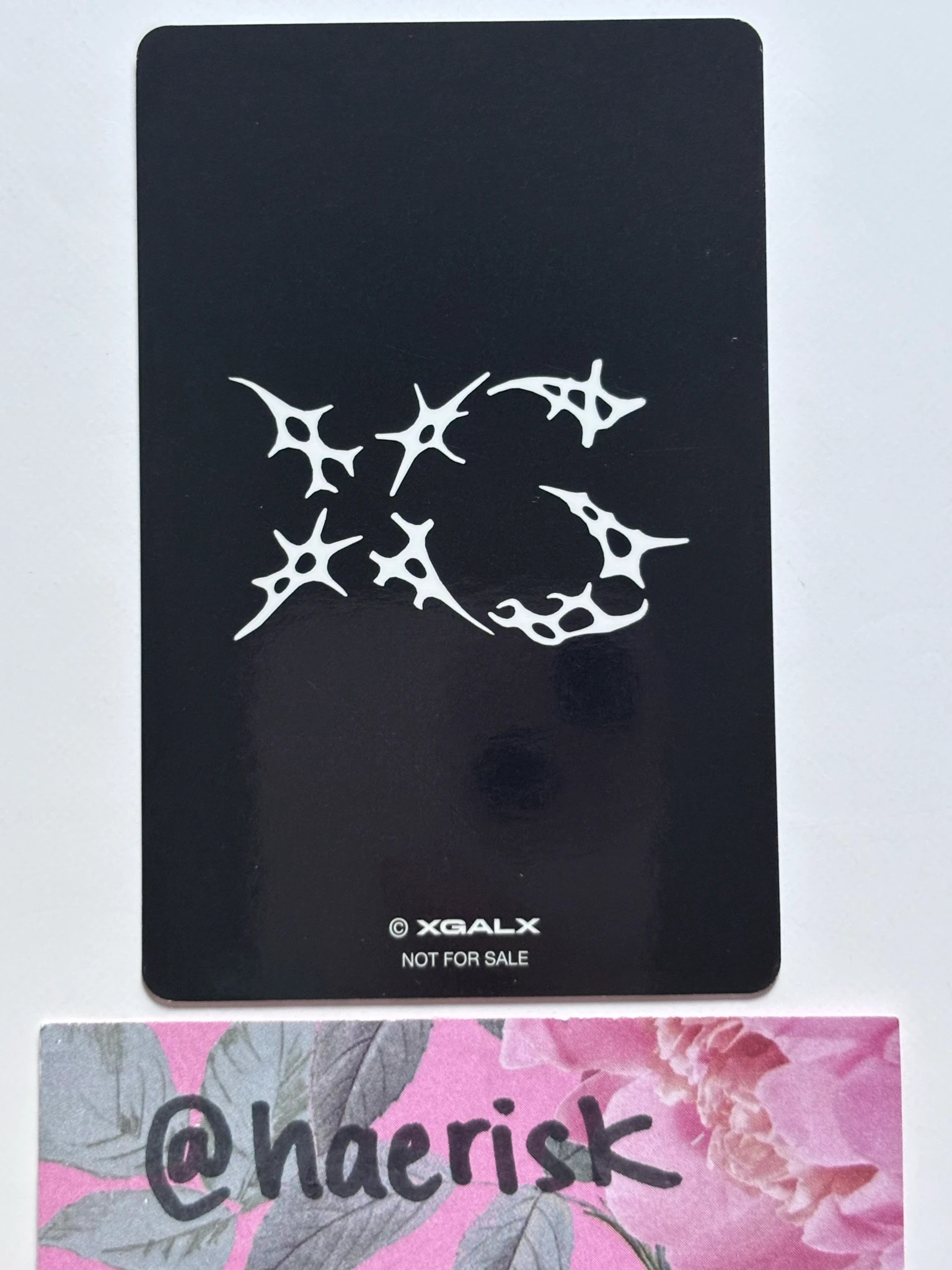 XG MAYA XG - MAYA - AWE Album mumo pob (pre-order benefit) listing photo 2