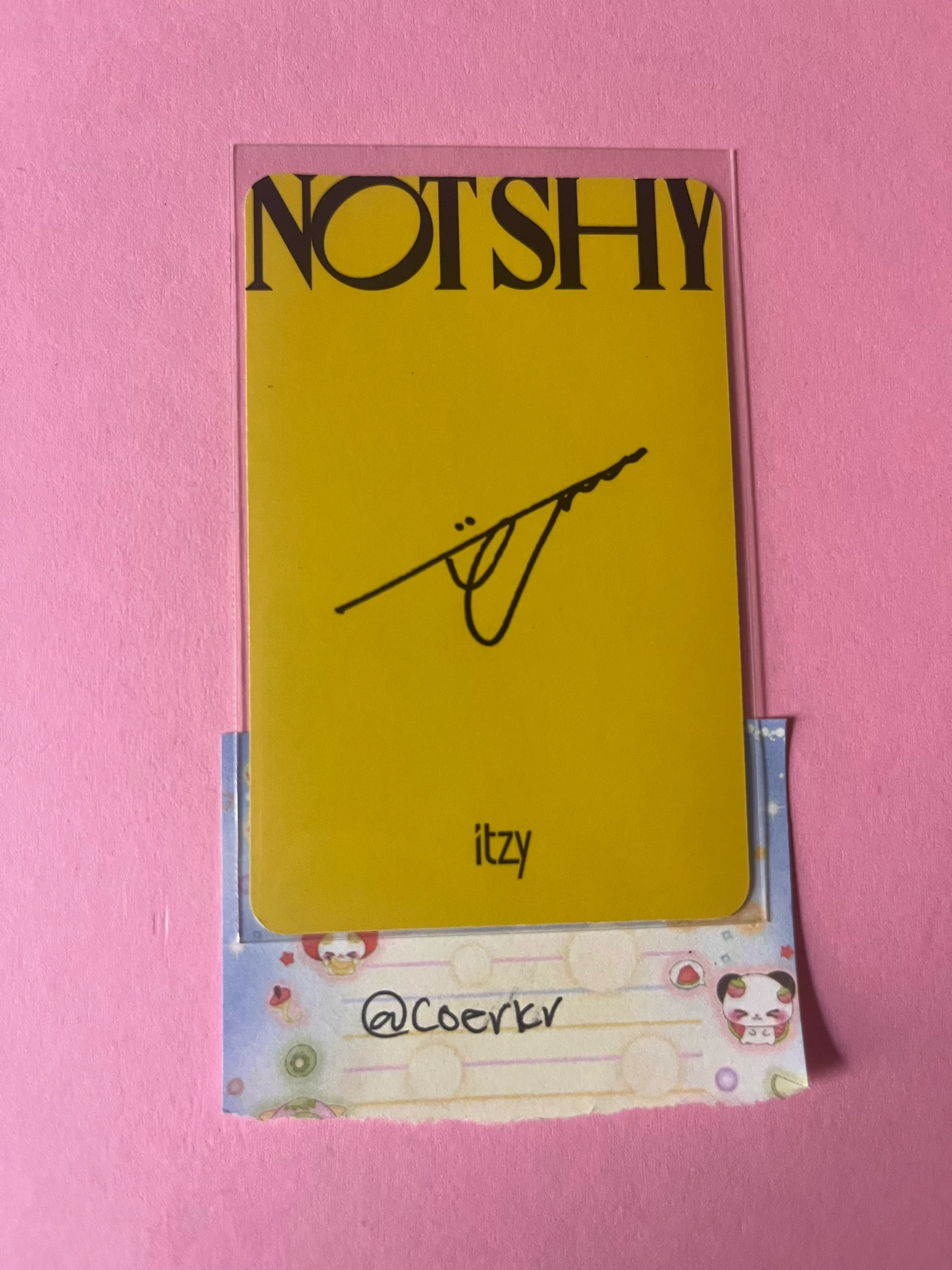ITZY Yuna ITZY - Yuna - NOT SHY Album album photocard non-selfie listing photo 2