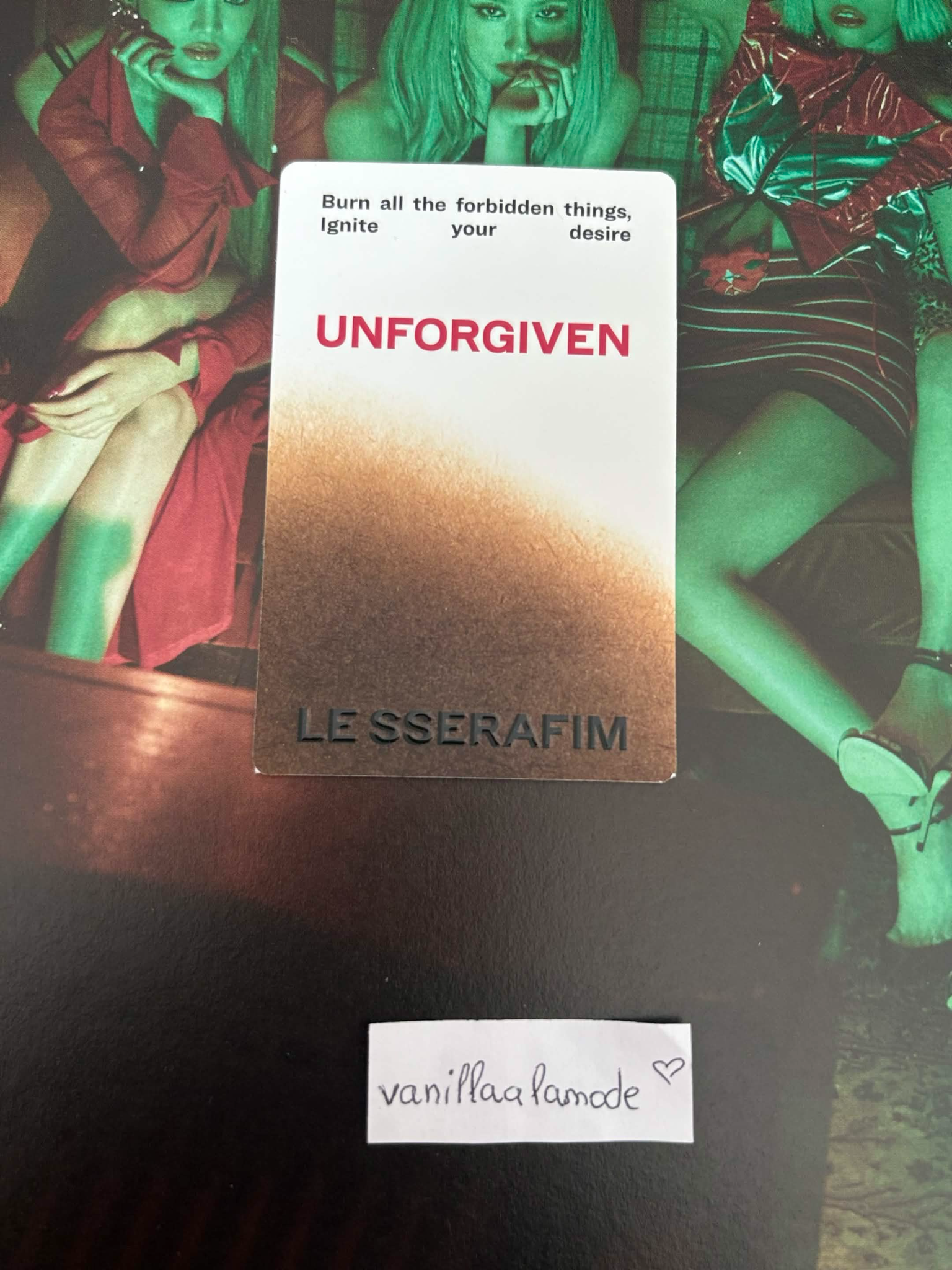 LE SSERAFIM Kim Chaewon LE SSERAFIM - Kim Chaewon - UNFORGIVEN Album compact version album photocard listing photo 2