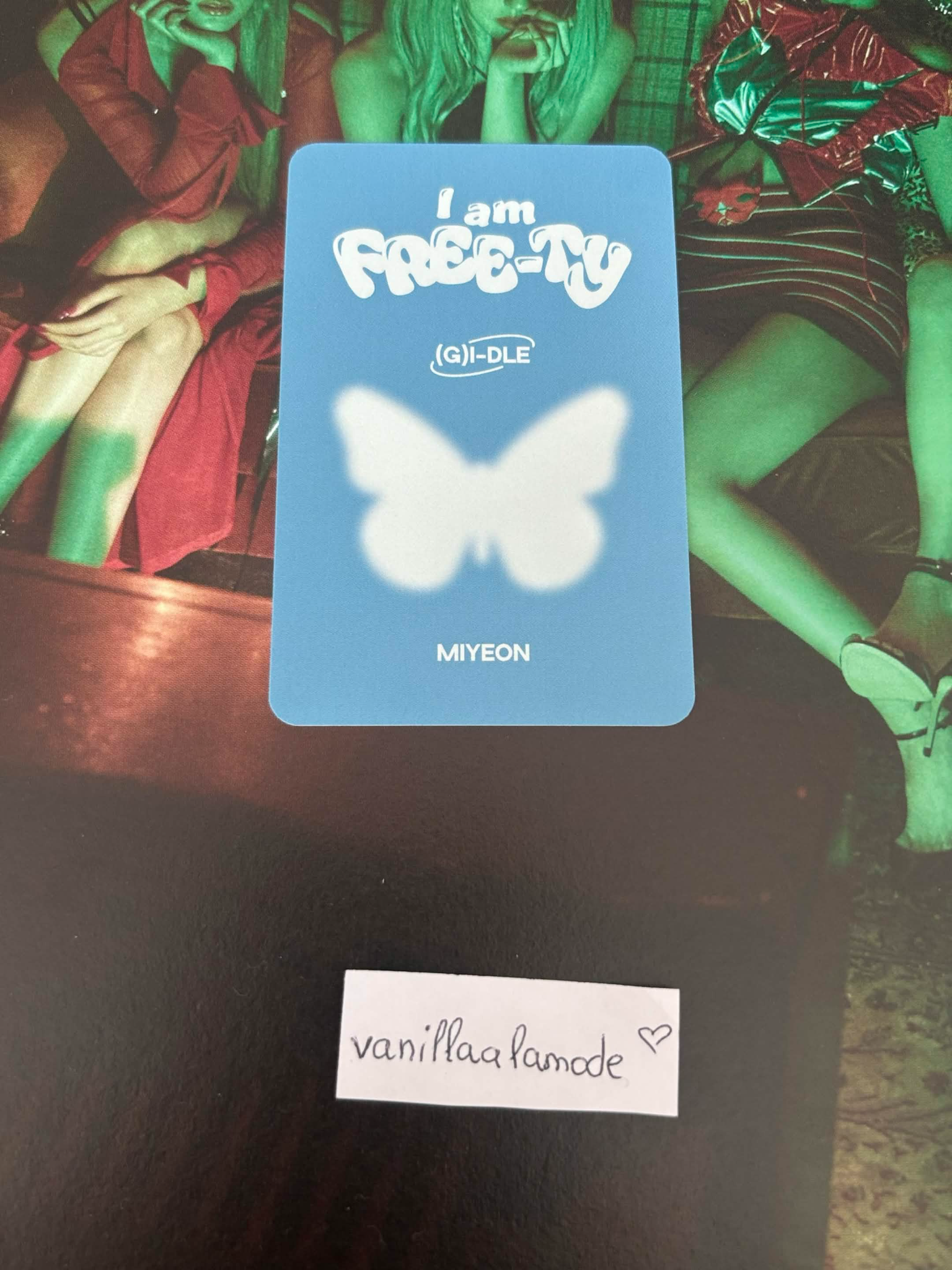 i-dle Miyeon i-dle - Miyeon - I am Free-TY – World Tour Event merch photocard photocard set B version listing photo 2