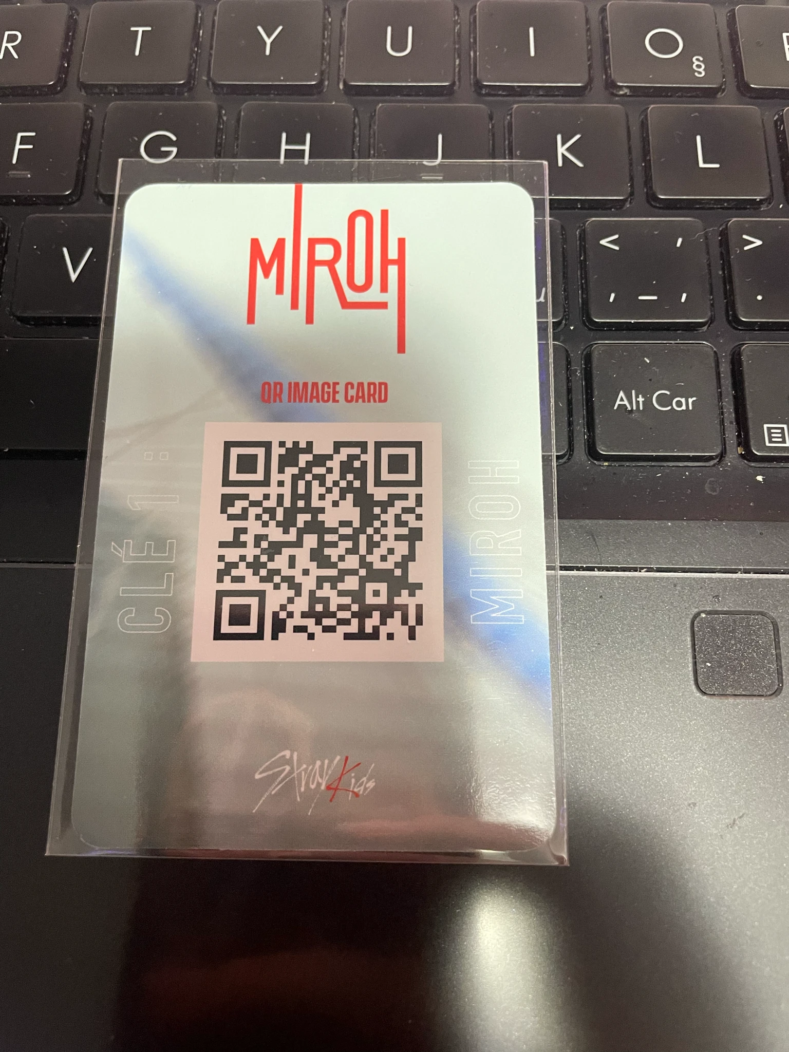 Stray Kids Hyunjin Stray Kids - Hyunjin - Clé 1: Miroh Album album photocard purple border ver. listing photo 2