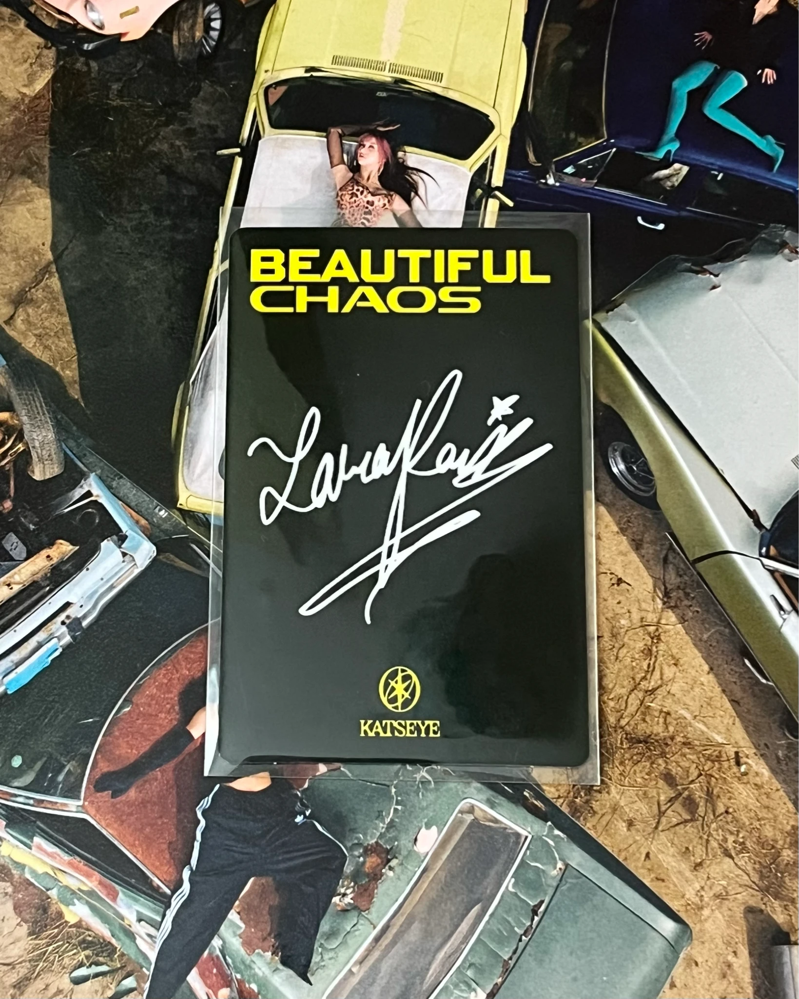 KATSEYE Lara KATSEYE - Lara - BEAUTIFUL CHAOS Album album photocard chaotic version listing photo 2