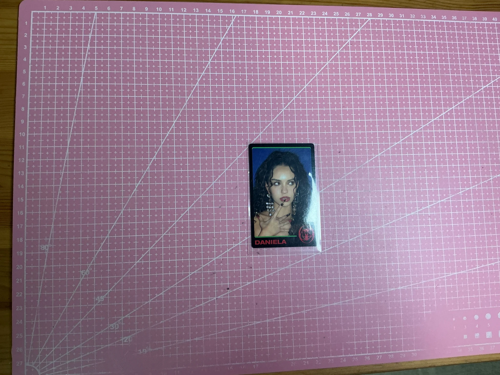 KATSEYE Daniela KATSEYE - Daniela - BEAUTIFUL CHAOS Album vinyl version album photocard double-sided photocard set listing photo 2
