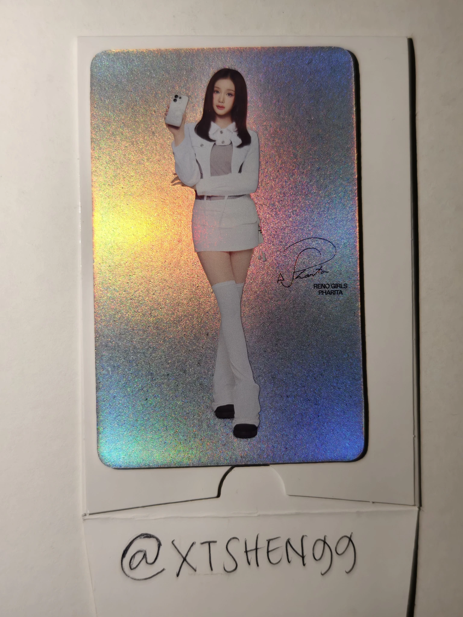 BABYMONSTER Pharita BABYMONSTER - Pharita - OPPO x Babymonster Other limited edition pop-up glitter version listing photo 2