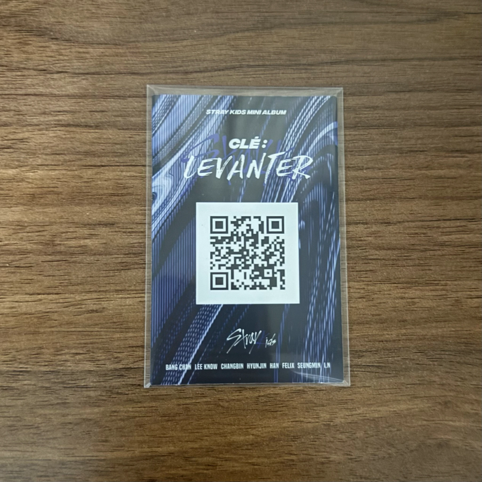 Stray Kids Lee Know Stray Kids - Lee Know - Clé: Levanter Album album photocard name ver. listing photo 2