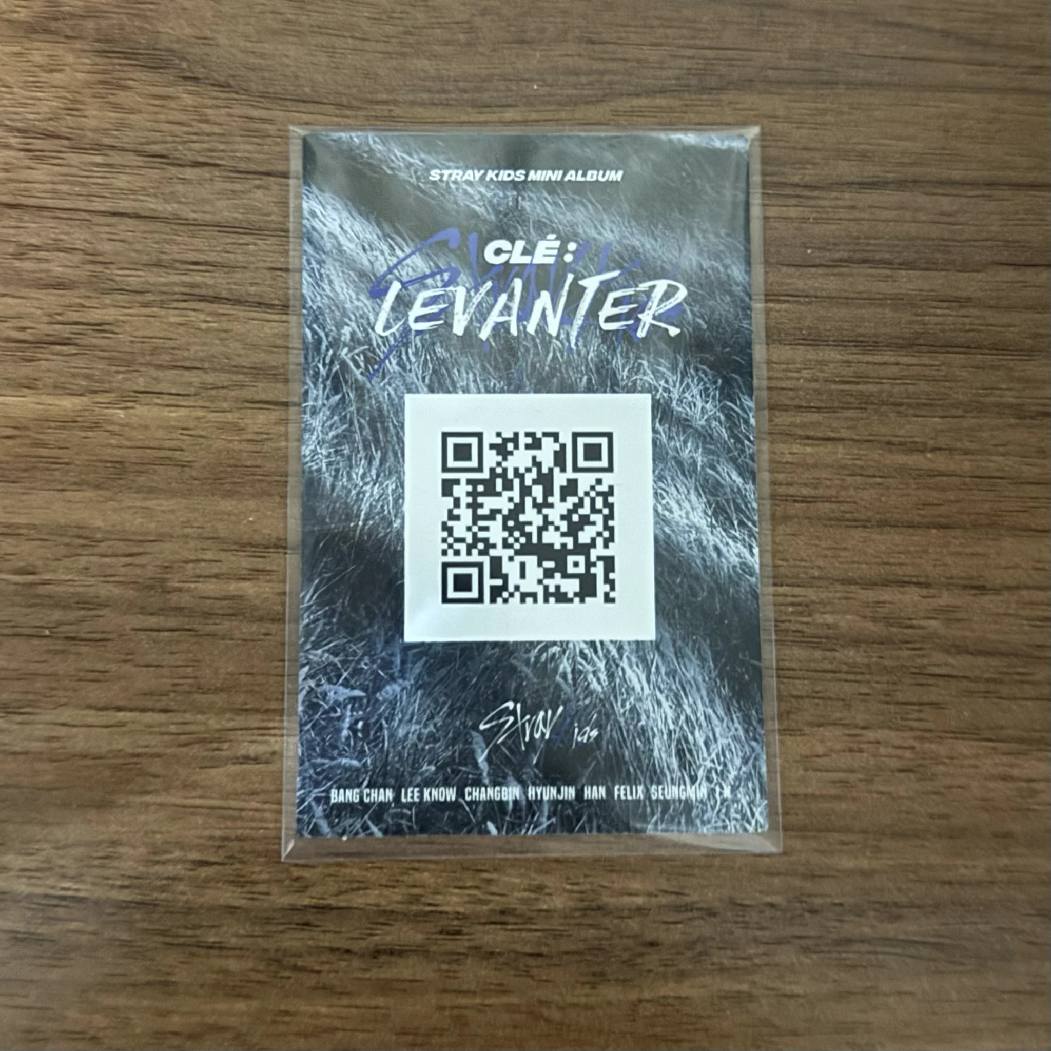 Stray Kids Lee Know Stray Kids - Lee Know - Clé: Levanter Album album photocard blue border ver. listing photo 2