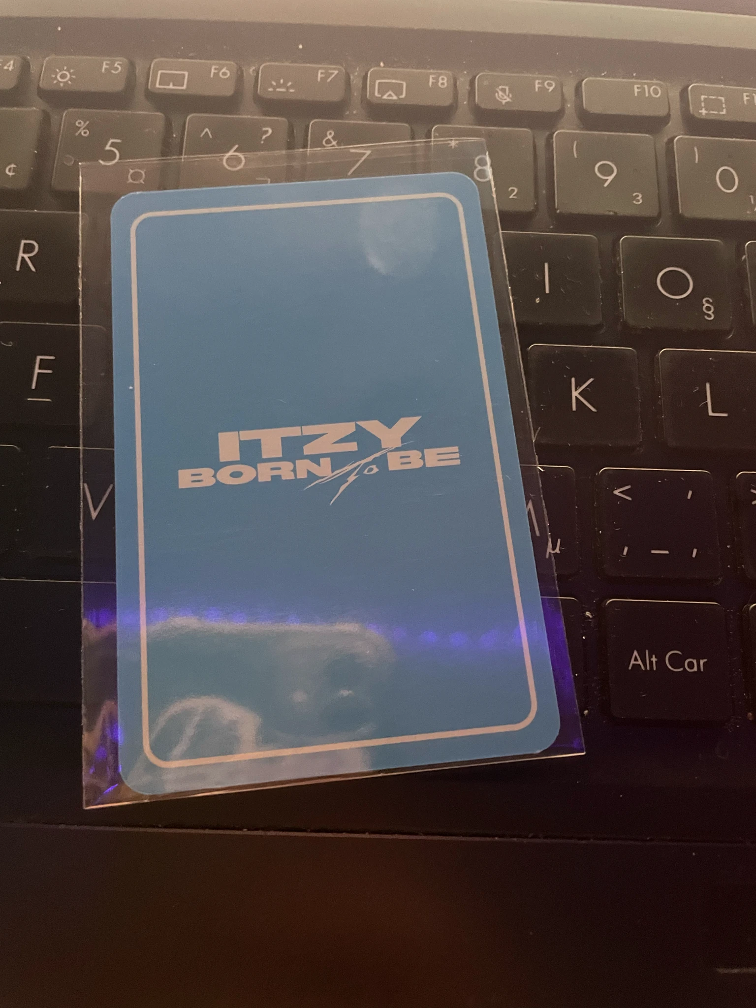 ITZY Chaeryeong ITZY - Chaeryeong - BORN TO BE Album nemo version listing photo 2