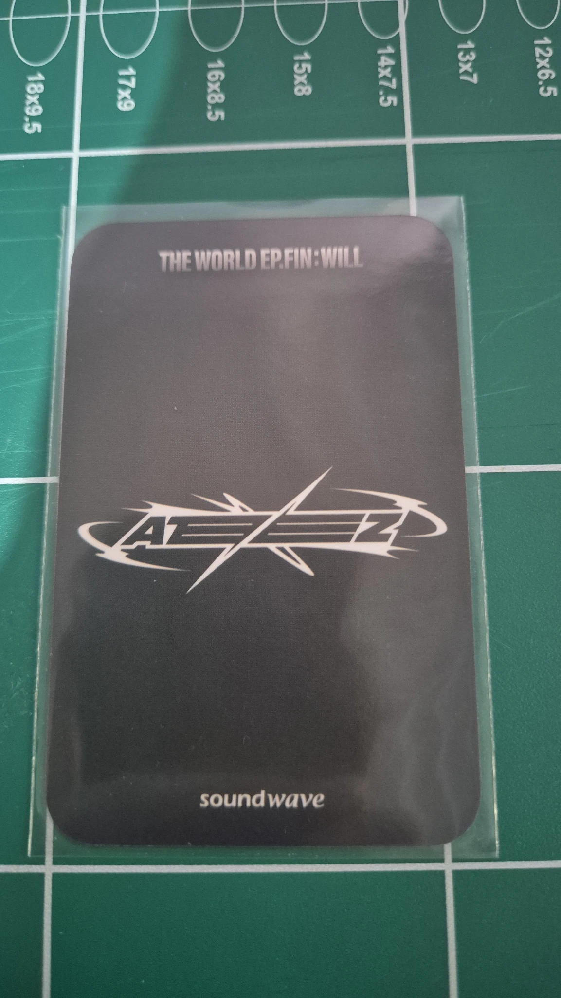 ATEEZ Wooyoung ATEEZ - Wooyoung - THE WORLD EP.FIN: WILL Album soundwave online glossy chrome sliver lucky draw listing photo 2