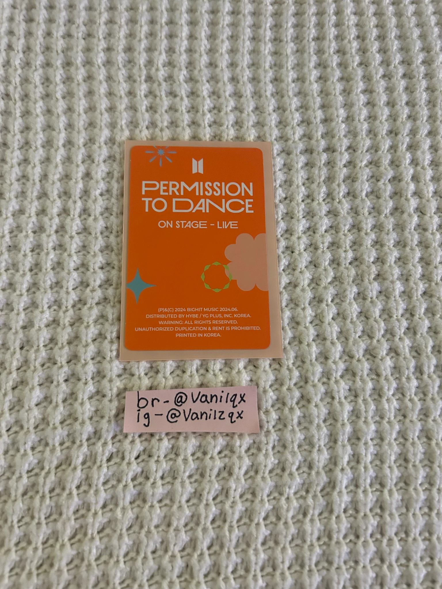 BTS Jungkook BTS-Jungkook-Album-Permission to Dance Live Album listing photo 2