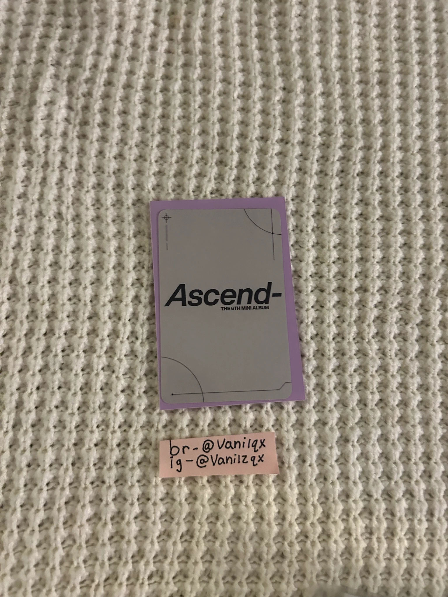 ZEROBASEONE Hanbin ZEROBASEONE - Hanbin - Ascend- Album photobook version target exclusive album photocard USA listing photo 2
