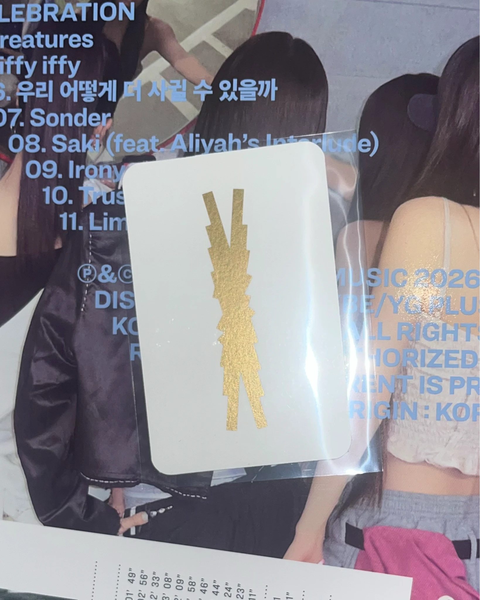 LE SSERAFIM Kazuha LE SSERAFIM - Kazuha - ANTIFRAGILE Album album photocard weverse album version listing photo 2