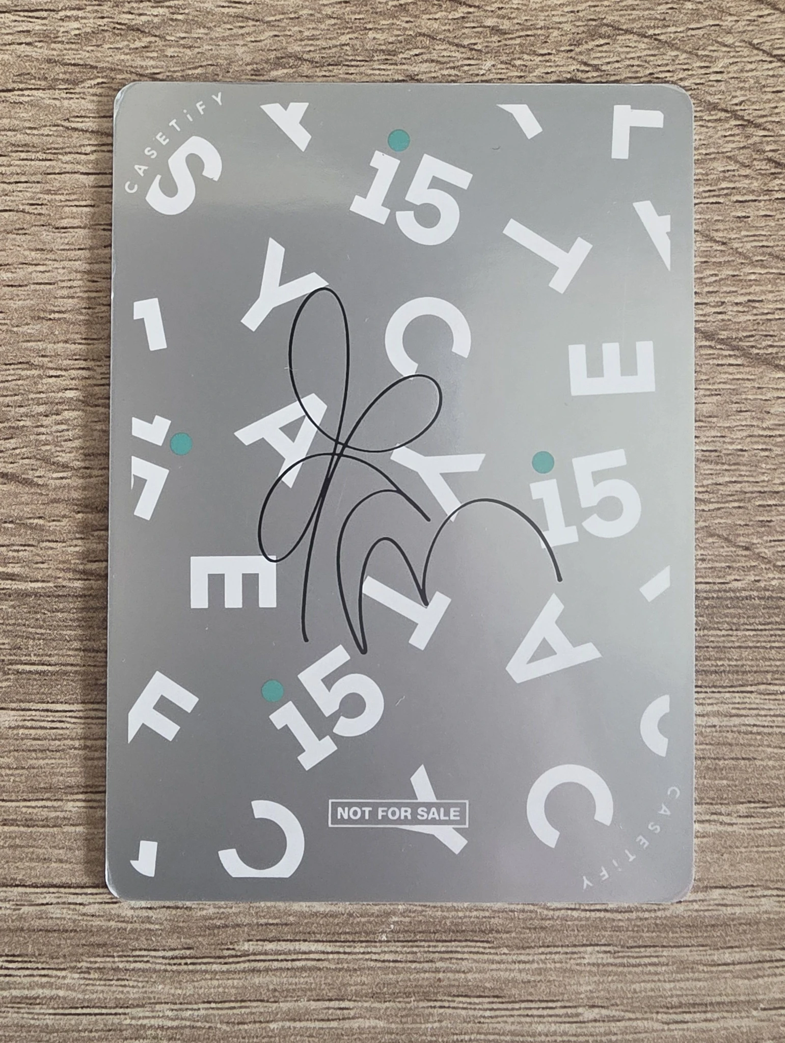 G-Dragon G-Dragon G-Dragon - G-Dragon - CASETiFY x G-Dragon Other brand collaboration listing photo 2