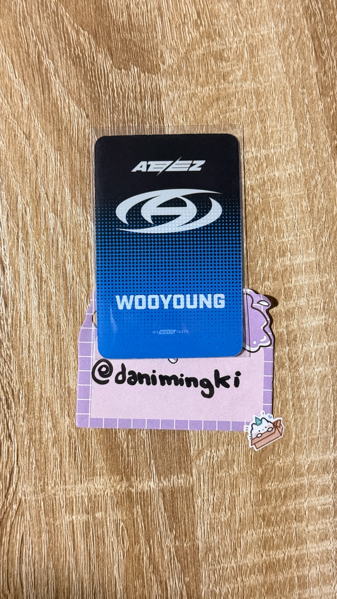 ATEEZ Wooyoung ATEEZ - Wooyoung - THE WORLD EP.2 : OUTLAW Album mymusictaste (mmt) round 3 video call (fancall) pob (pre-order benefit) listing photo 2