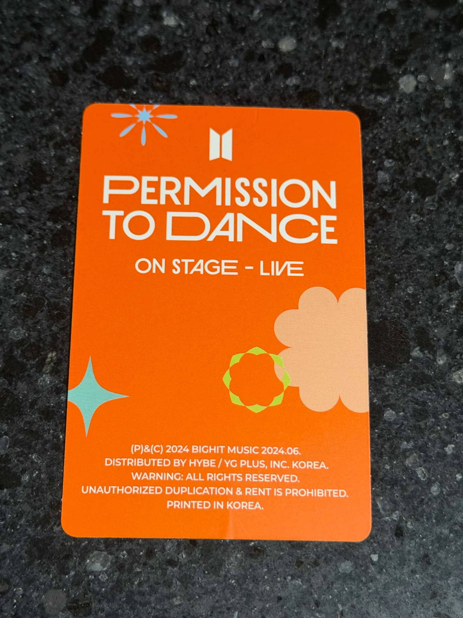 BTS SUGA BTS-SUGA-Album-Permission to Dance Live Album listing photo 2