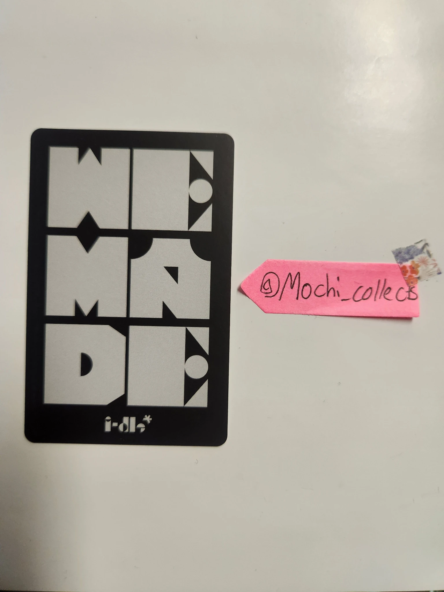 i-dle Minnie i-dle - Minnie - We made Album international retail exclusive album photocard mono version listing photo 2