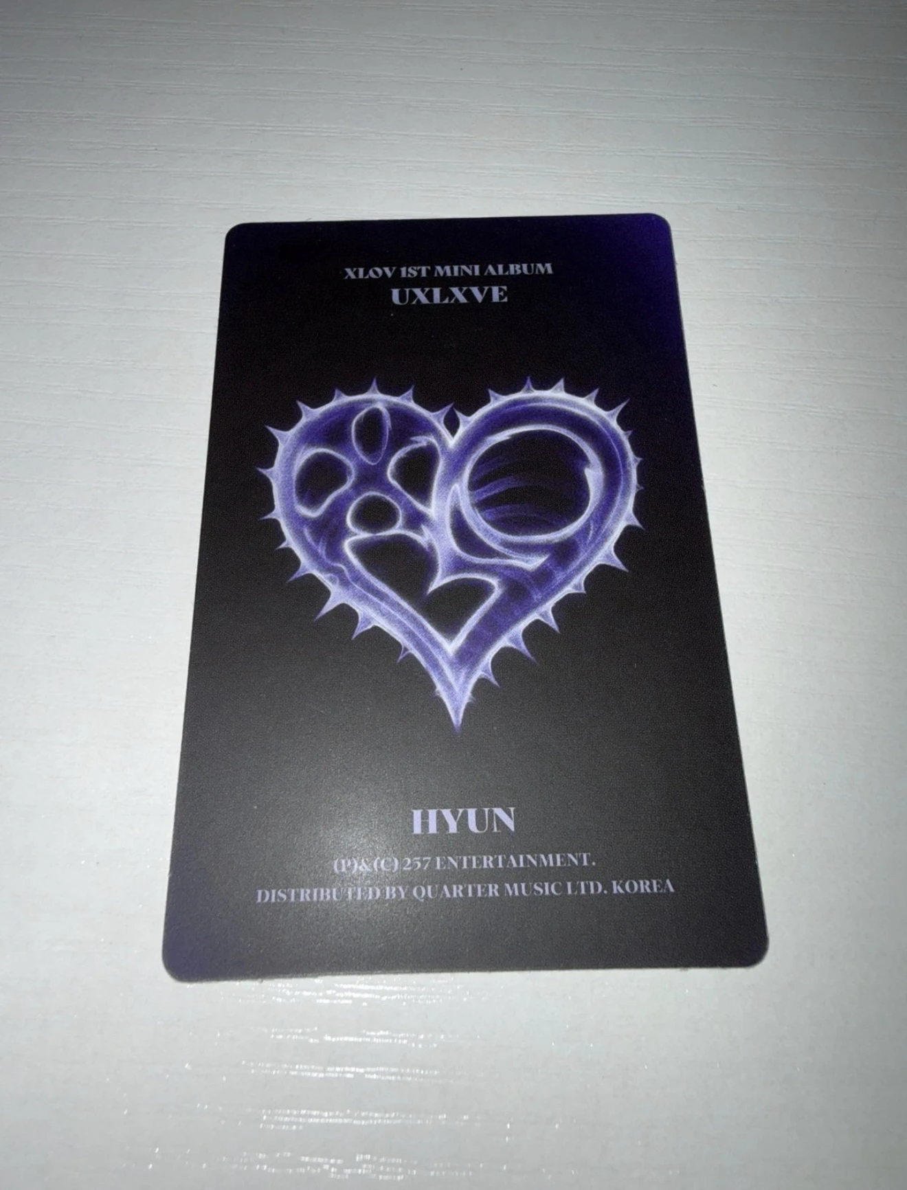XLOV Hyun XLOV - Hyun - Uxlxve Album album photocard O version listing photo 2