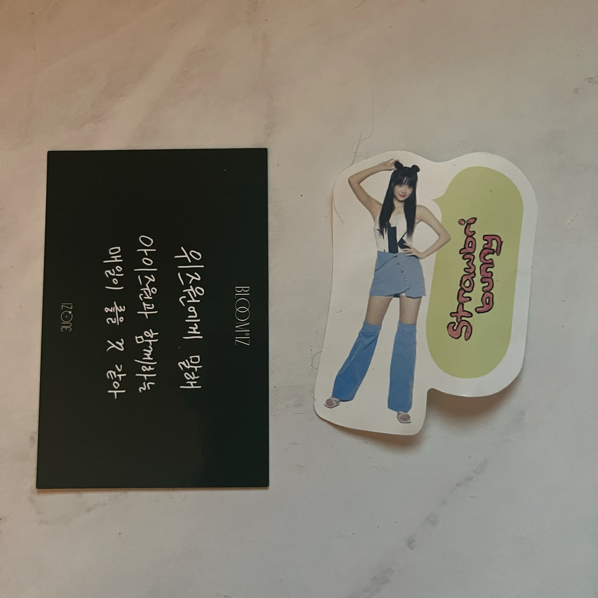 IZ*ONE Lee Chaeyeon IZ*ONE - Lee Chaeyeon - BLOOM*IZ Album album photocard mini photocard i am version listing photo 2