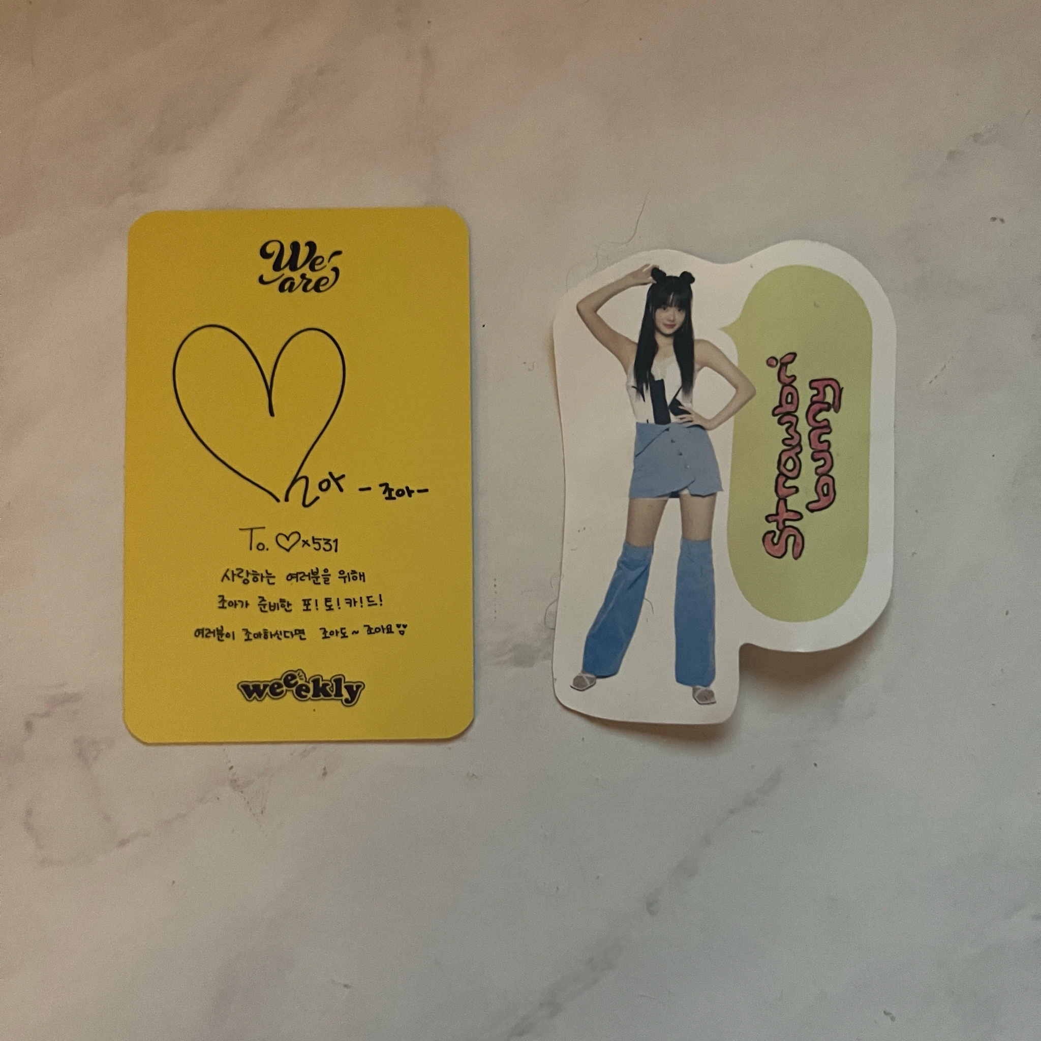Weeekly Zoa Weeekly - Zoa - We Are Album album photocard A version listing photo 2