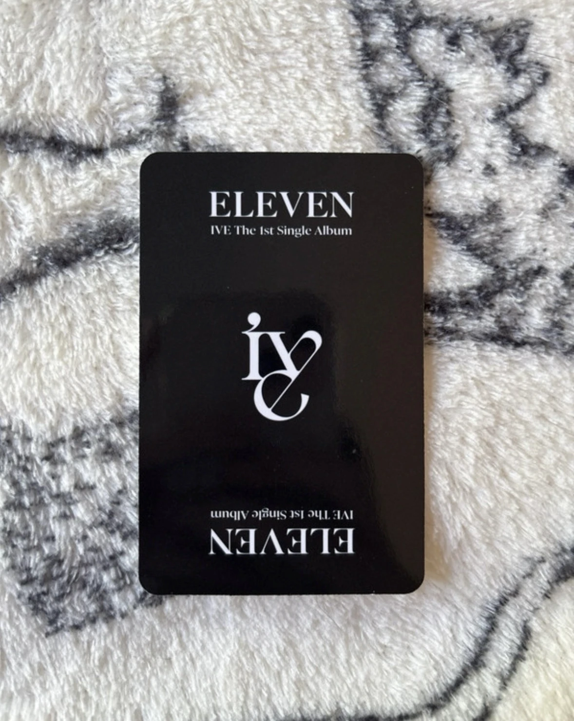 IVE Leeseo IVE - Leeseo - ELEVEN Album album photocard ver. 1 listing photo 2