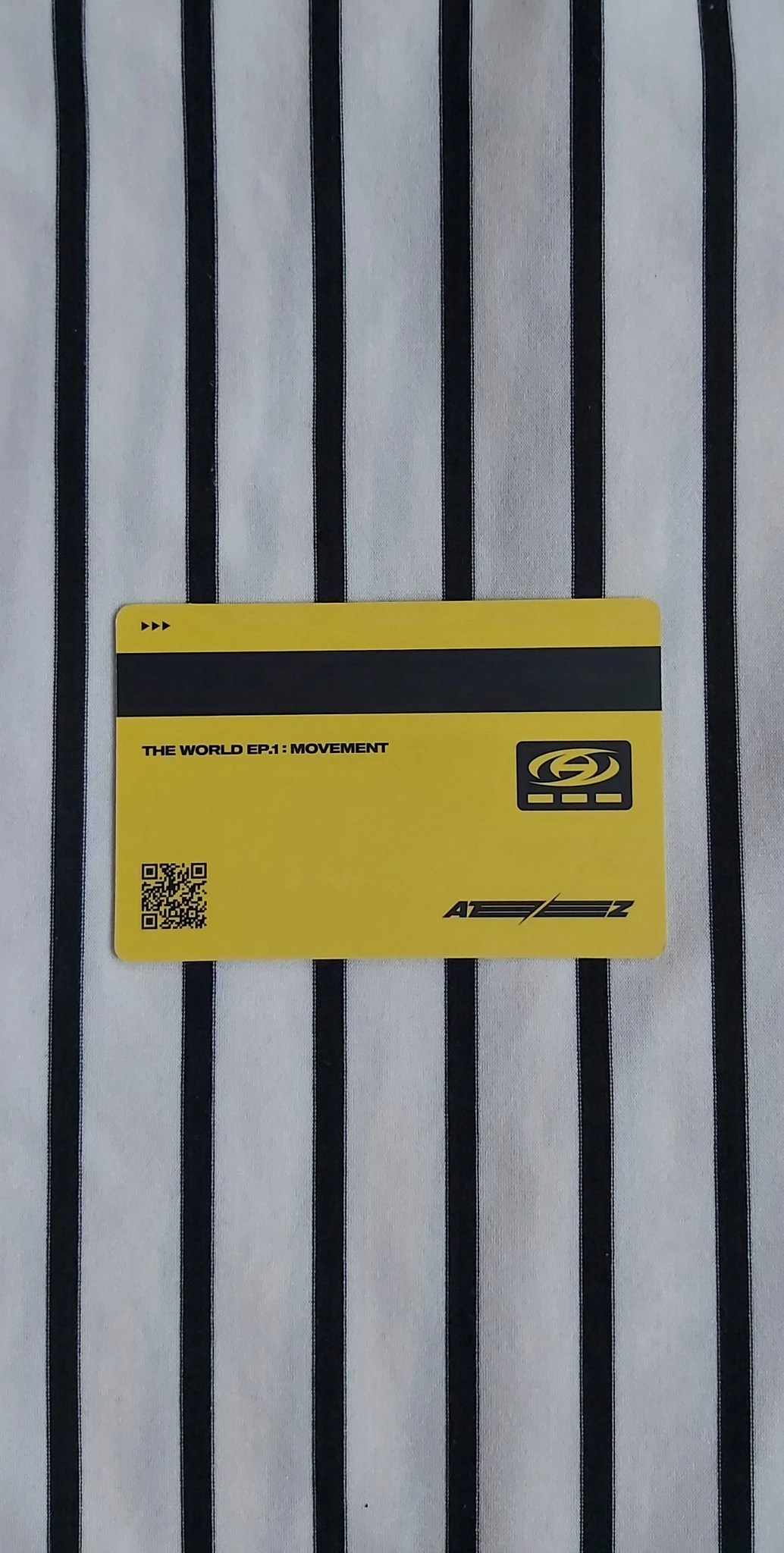 ATEEZ San ATEEZ - San - THE WORLD EP.1 : MOVEMENT Album album photocard diary version id card listing photo 2
