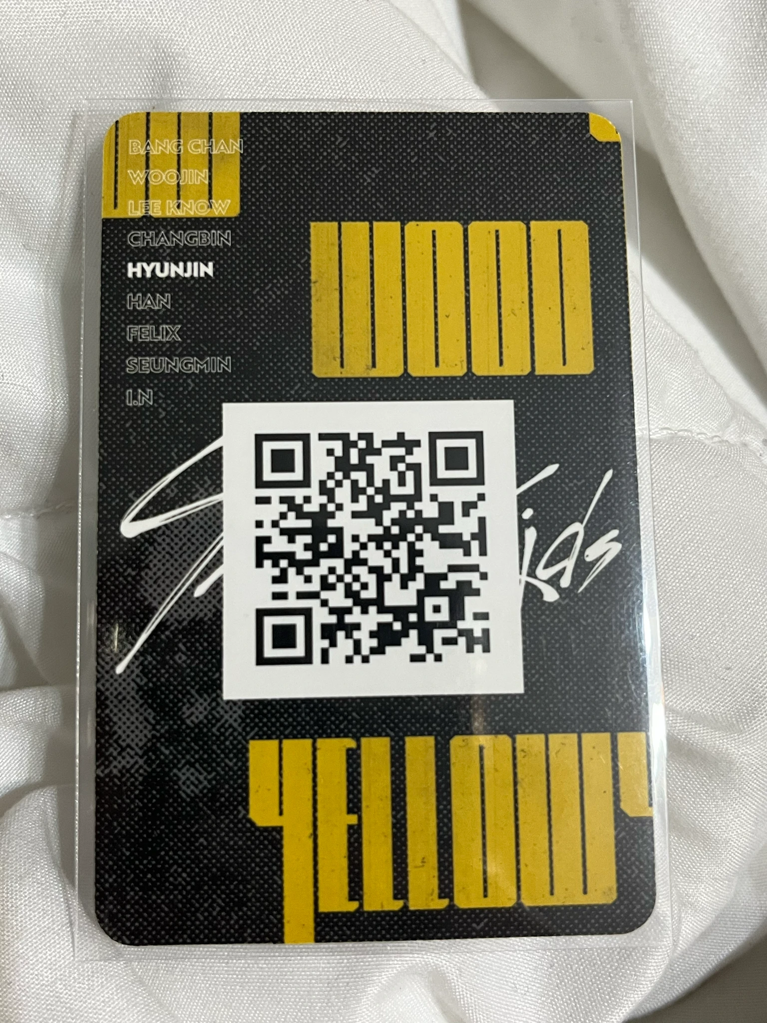 Stray Kids Hyunjin Stray Kids - Hyunjin - Clé 2: Yellow Wood Album album photocard indoor ver. listing photo 2