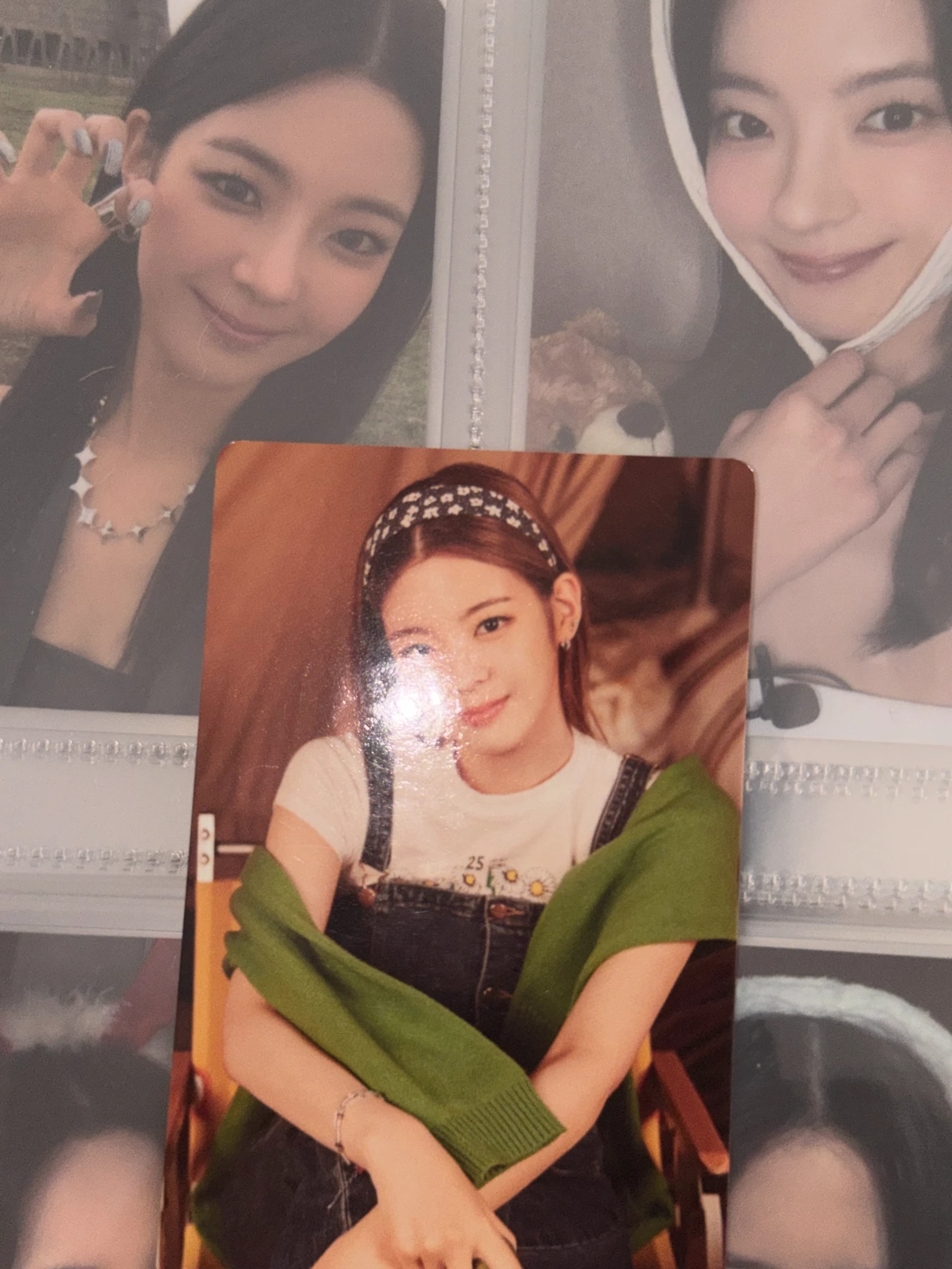 ITZY Lia ITZY - Lia - 2022: Best Friends Forever Season's Greetings Other season's greetings trading card listing photo 2