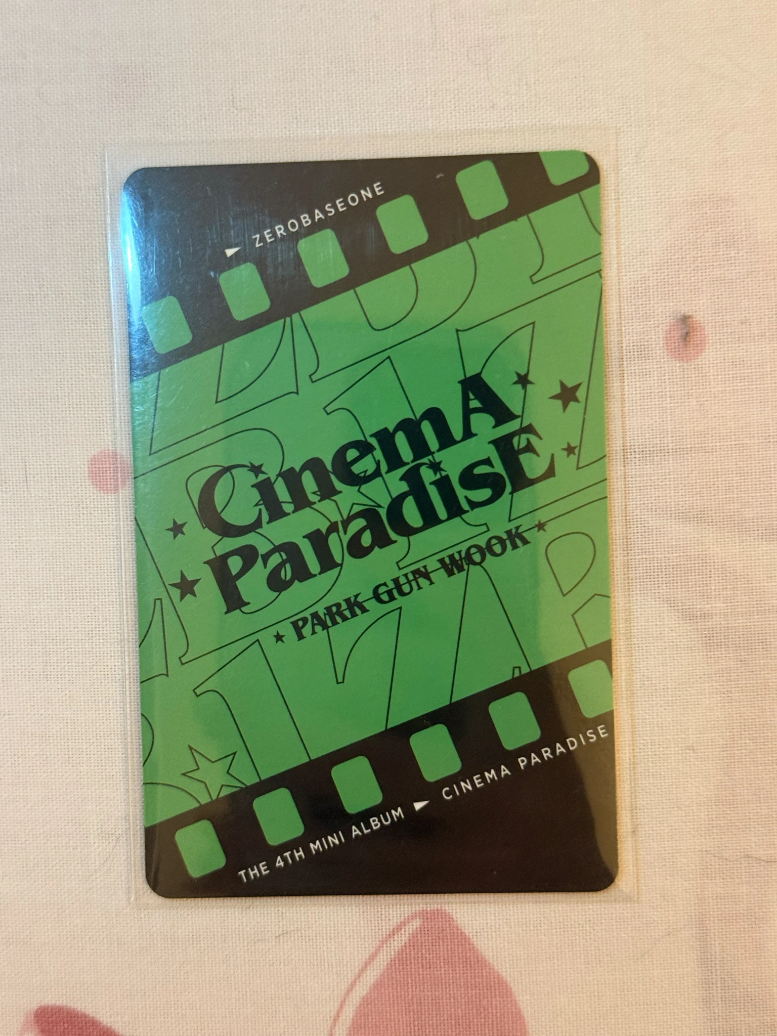 ZEROBASEONE Gunwook ZEROBASEONE - Gunwook - Cinema Paradise Album album photocard film version listing photo 2