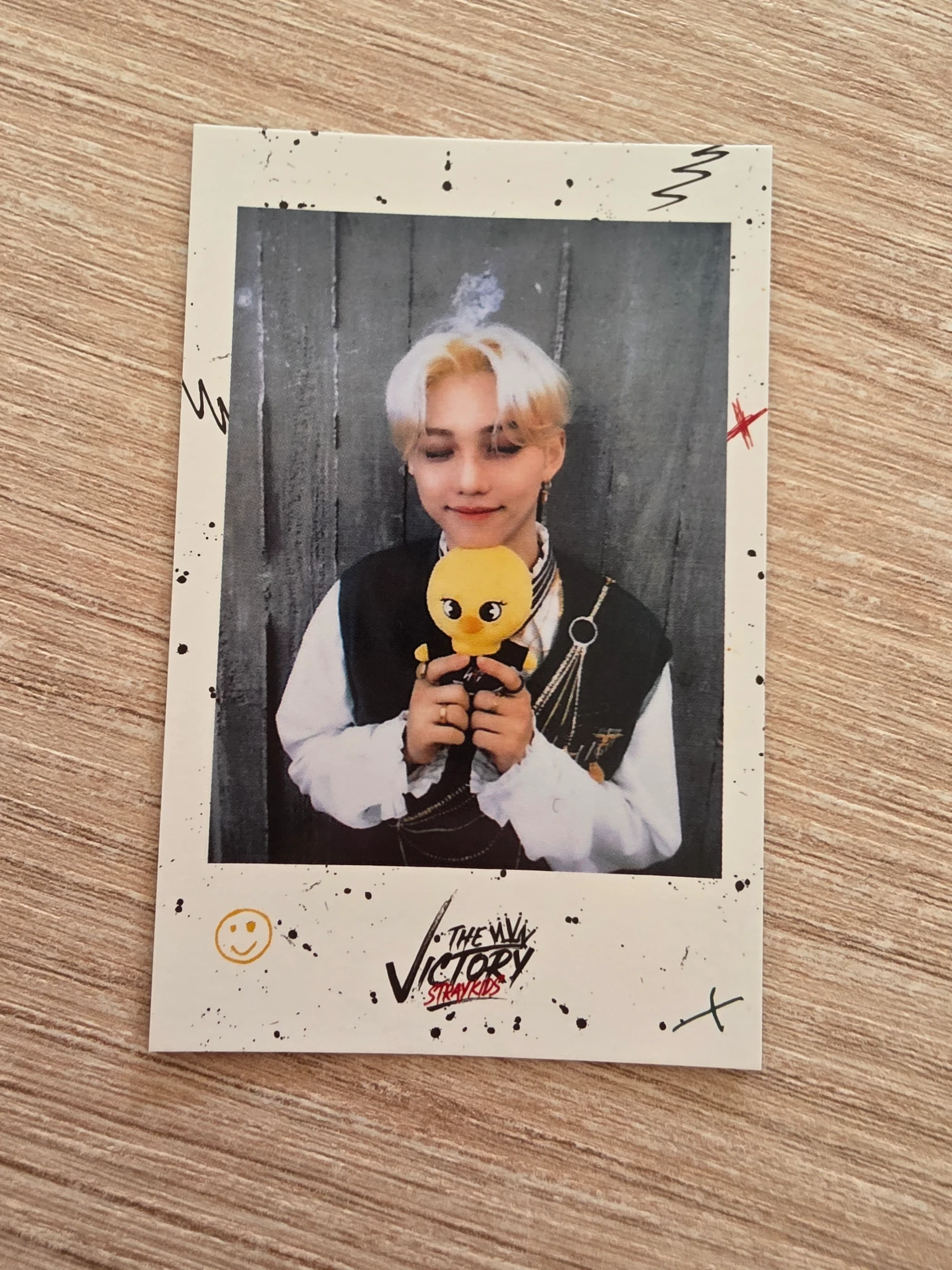 Stray Kids Felix Stray Kids - Felix - The Victory Pop-Up Store Event pop-up store polaroid pre-order benefit (pob) offline listing photo 1