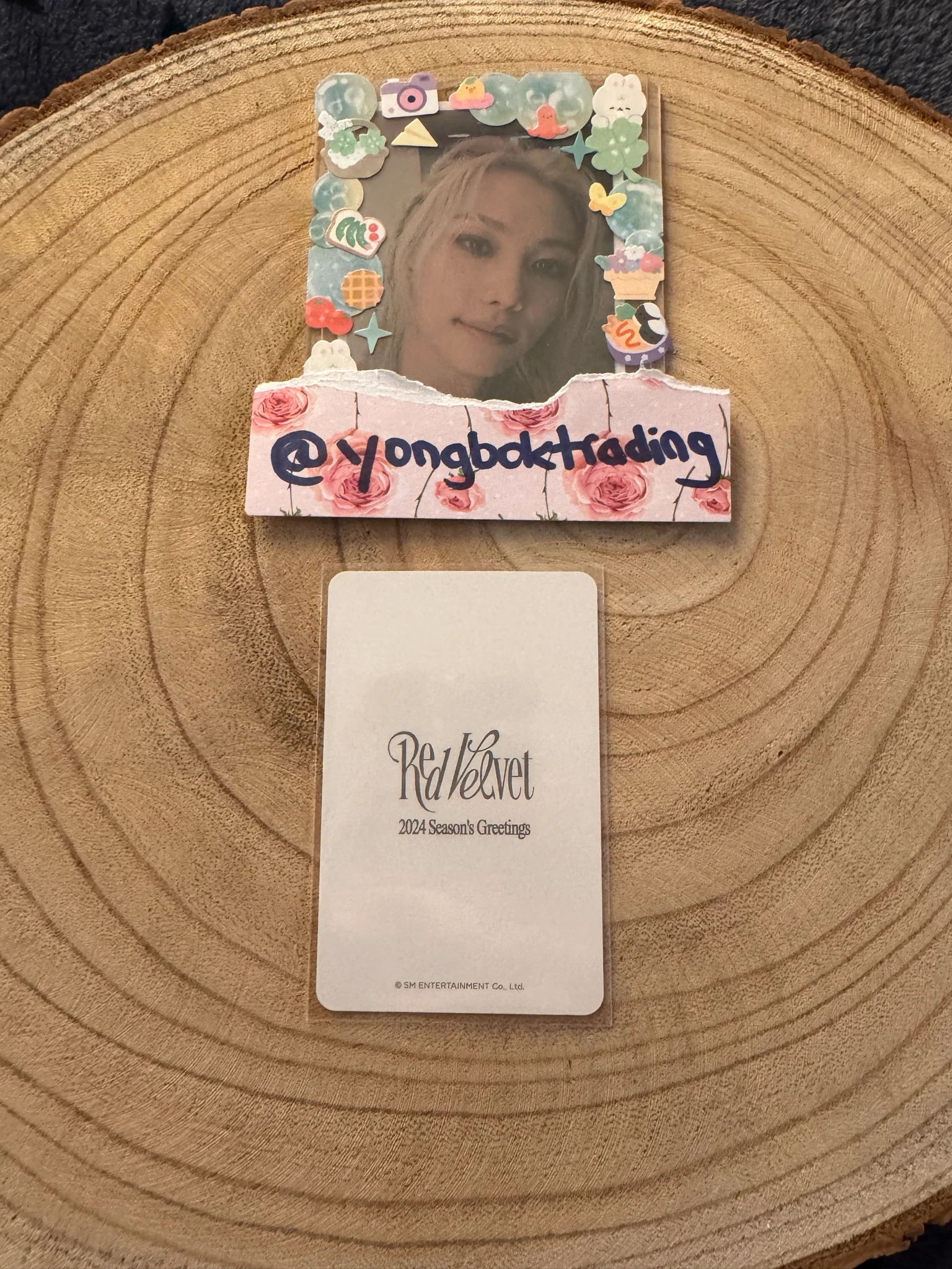 Red Velvet Yeri Red Velvet - Yeri - 2024 Season's Greetings Other photocard set listing photo 2