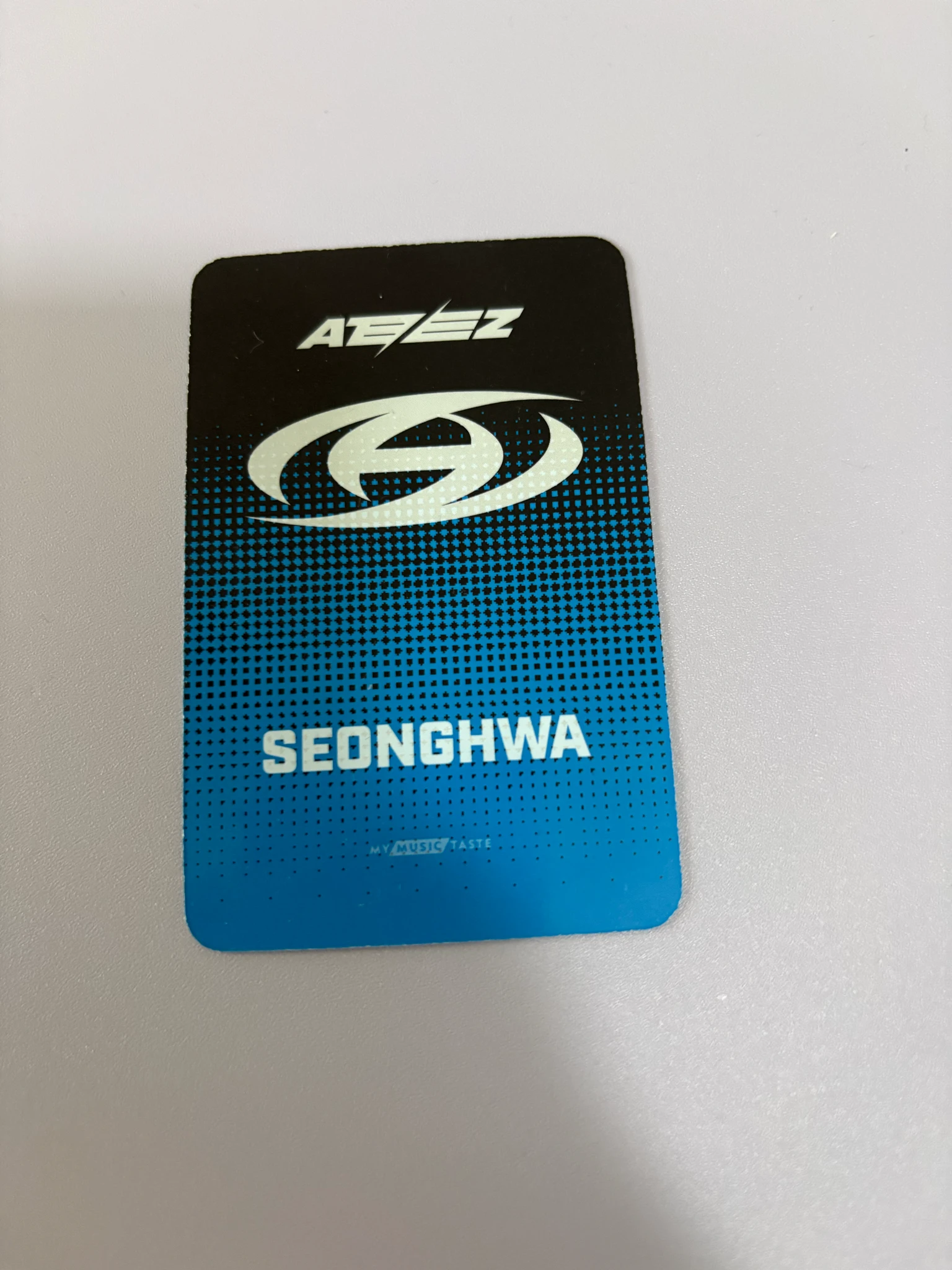 ATEEZ Seonghwa ATEEZ - Seonghwa - THE WORLD EP.2 : OUTLAW Album mymusictaste (mmt) round 3 video call (fancall) pob (pre-order benefit) listing photo 2