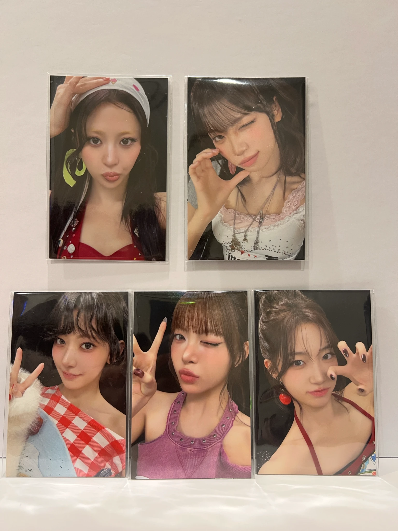LE SSERAFIM Hong Eunchae LE SSERAFIM - Hong Eunchae - 2026 Global Merchandise Pop-Up Shops Event purchase benefit listing photo 2