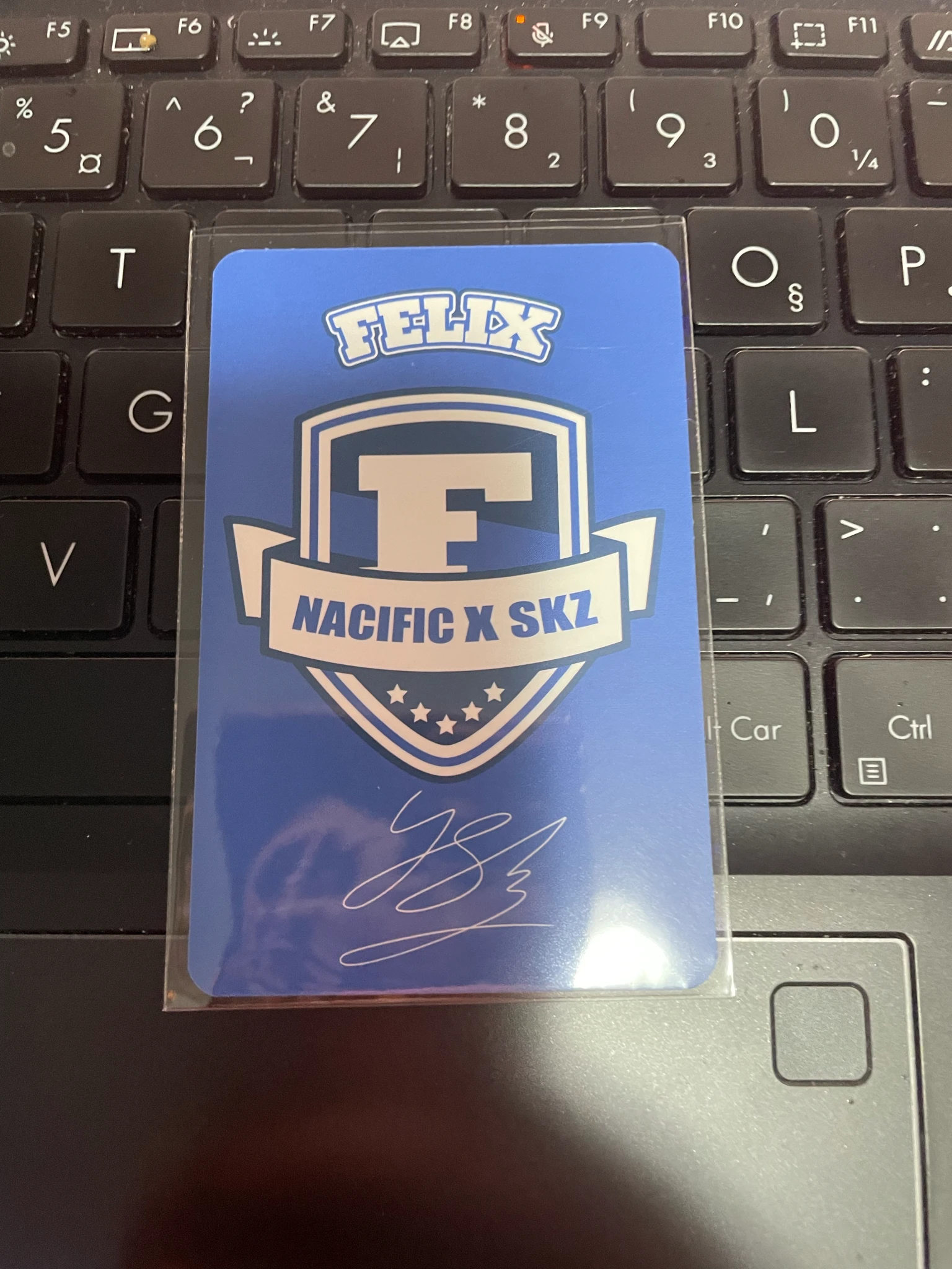 Stray Kids Felix Stray Kids - Felix - NACIFIC  x Stray Kids Other round 20 listing photo 2