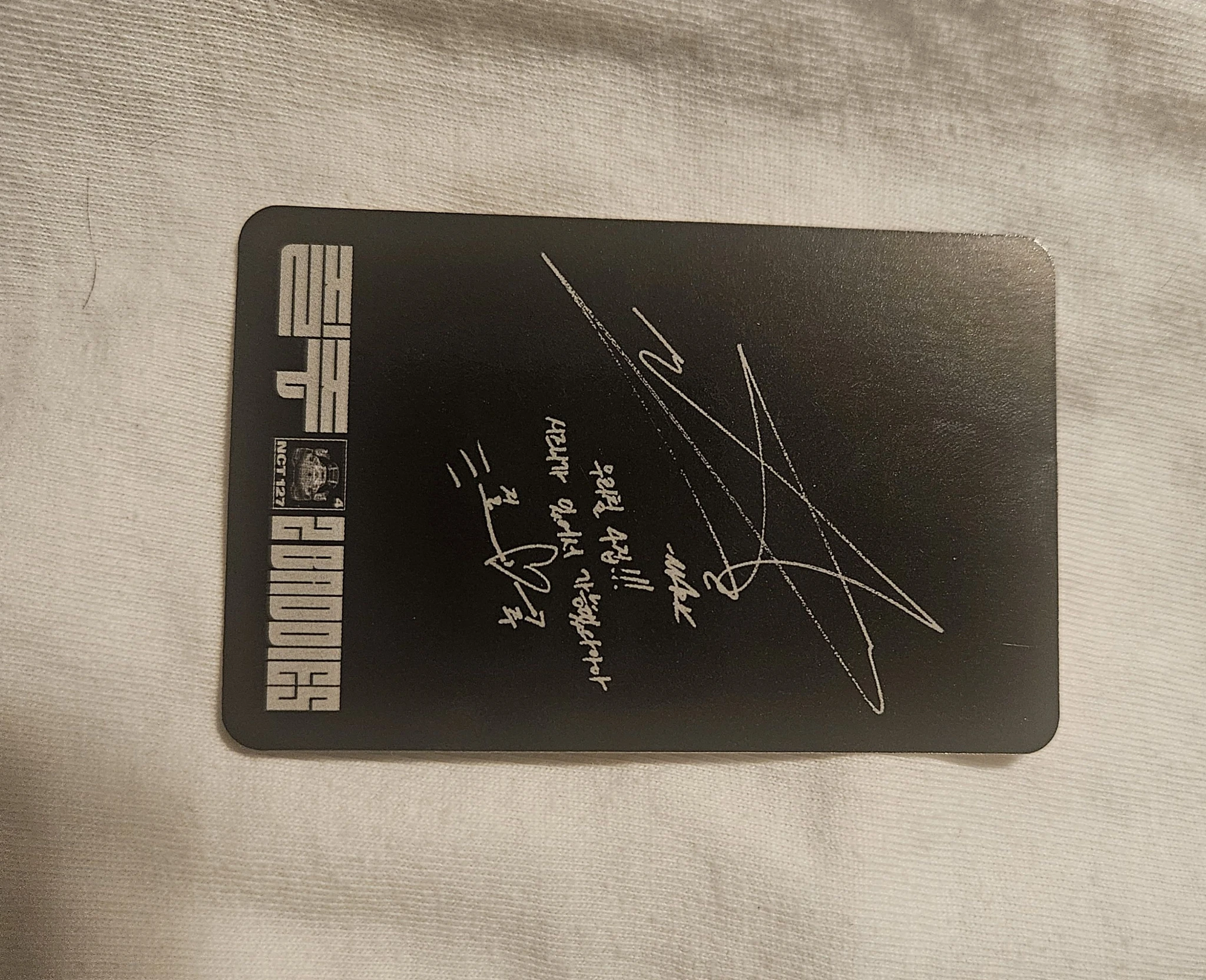 NCT 127 Mark NCT 127 - Mark - 2 Baddies Album listing photo 2