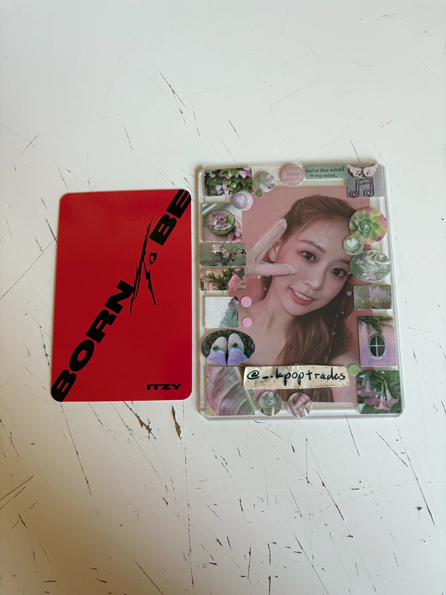 ITZY Ryujin ITZY - Ryujin - BORN TO BE Album A Ver. red back listing photo 2