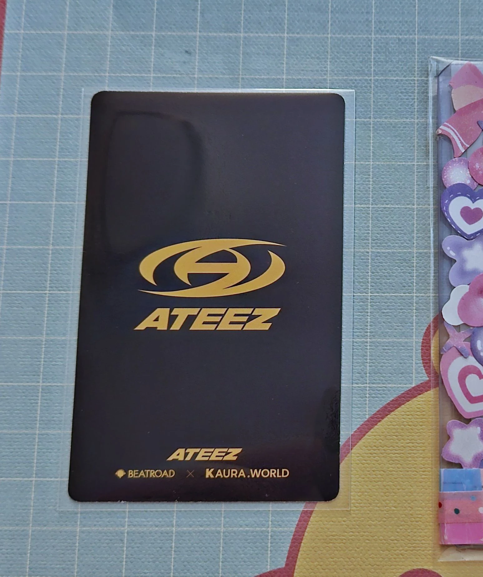 ATEEZ Wooyoung ATEEZ - Wooyoung - THE WORLD EP.1 : MOVEMENT Album holographic (hologram) kaura world beatroad pob (pre-order benefit) round 1 listing photo 2