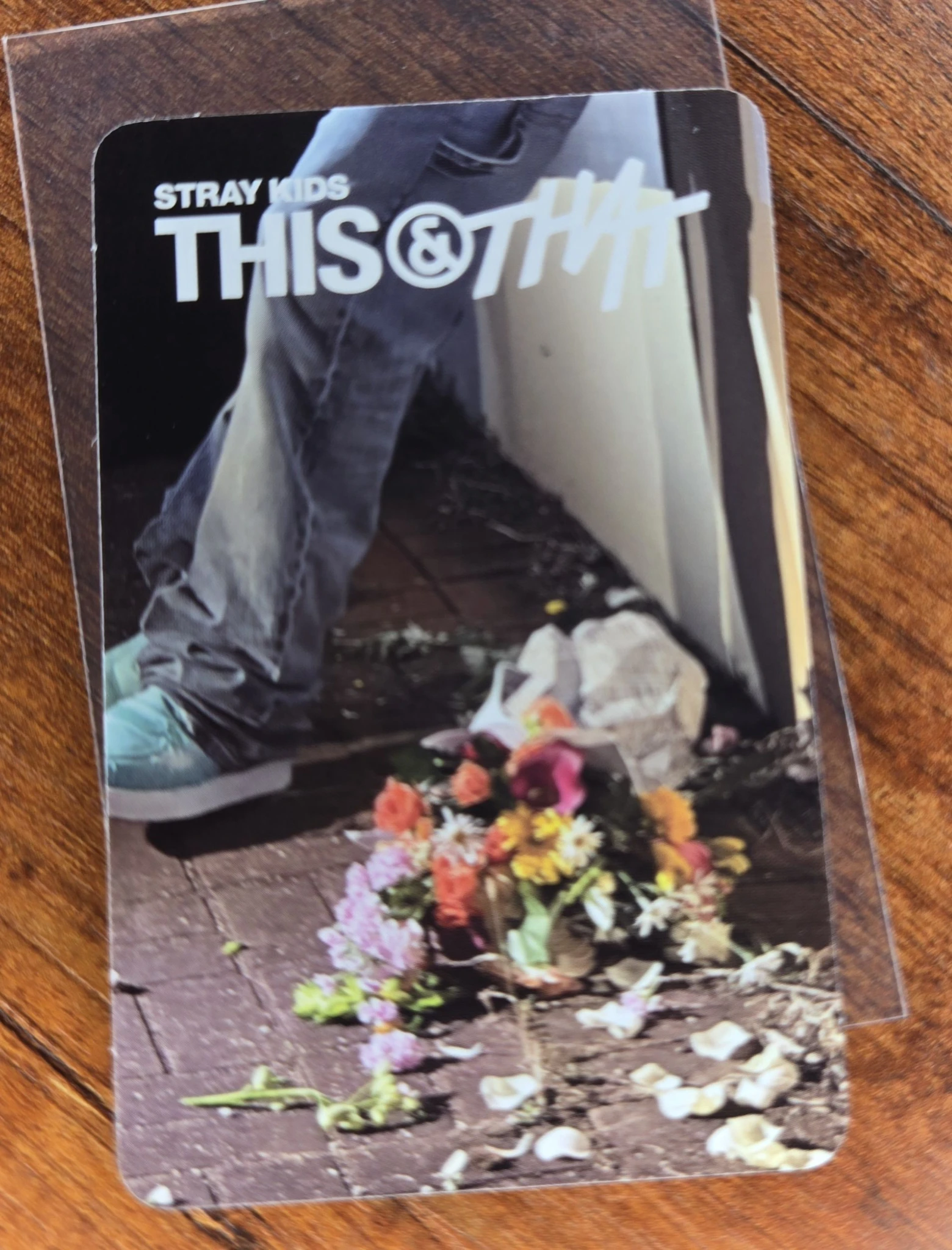Stray Kids Hyunjin Stray Kids - Hyunjin - THIS & THAT Album album photocard first press only & version listing photo 2