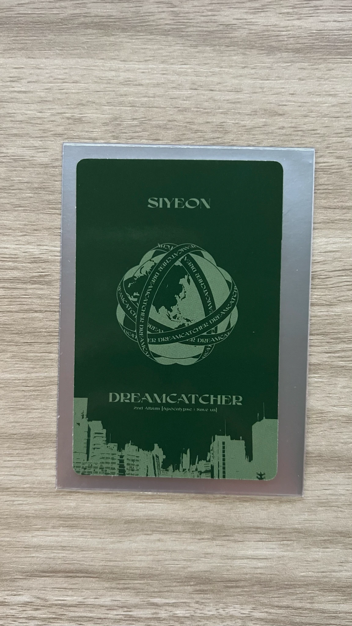 Dreamcatcher Siyeon Dreamcatcher - Siyeon - Apocalypse : Save Us Album album photocard green back listing photo 2