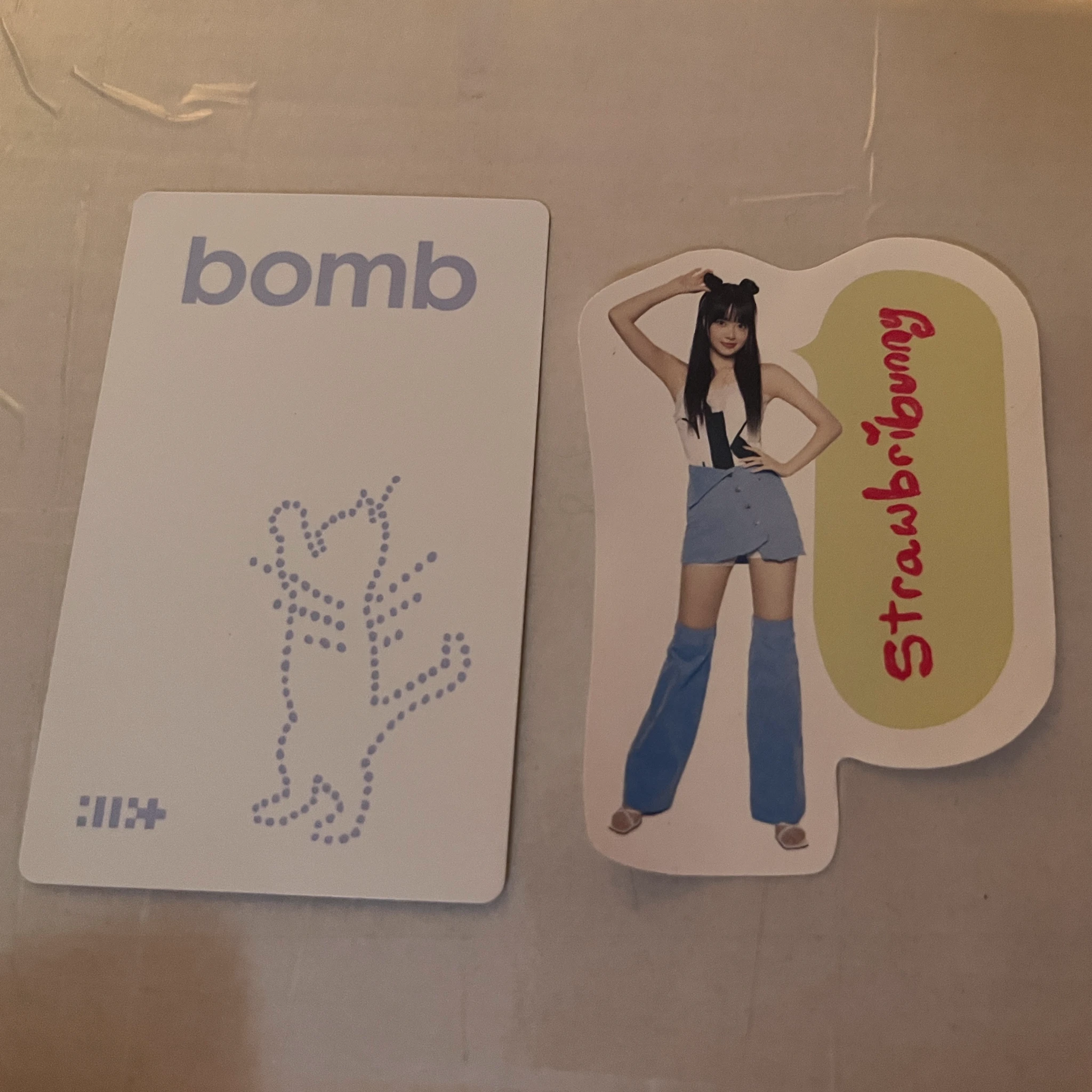 ILLIT Iroha ILLIT - IROHA - bomb Album merch ver. album photocard listing photo 2