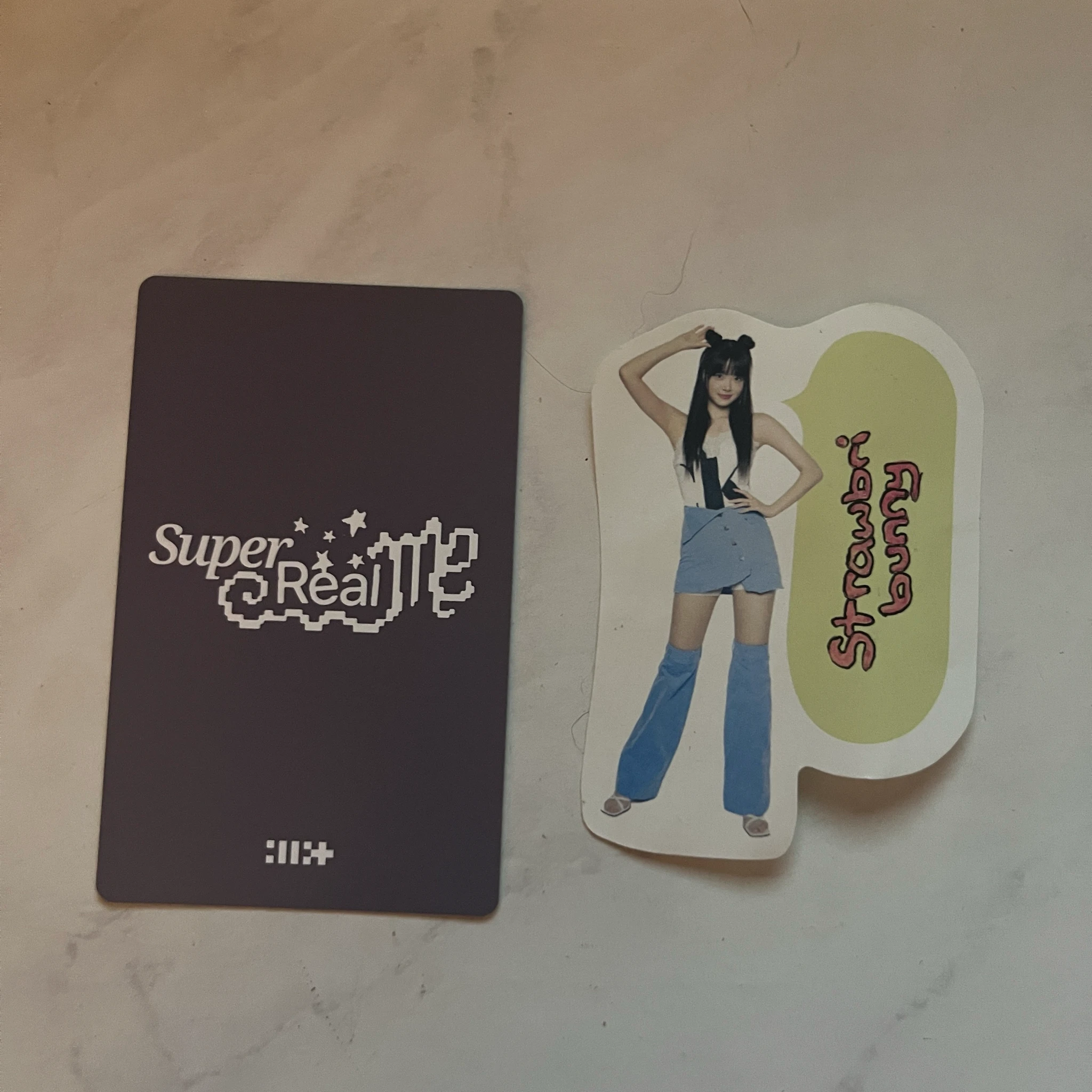 ILLIT Moka ILLIT - Moka - SUPER REAL ME Album weverse albums ver. mv photocard set album photocard listing photo 2